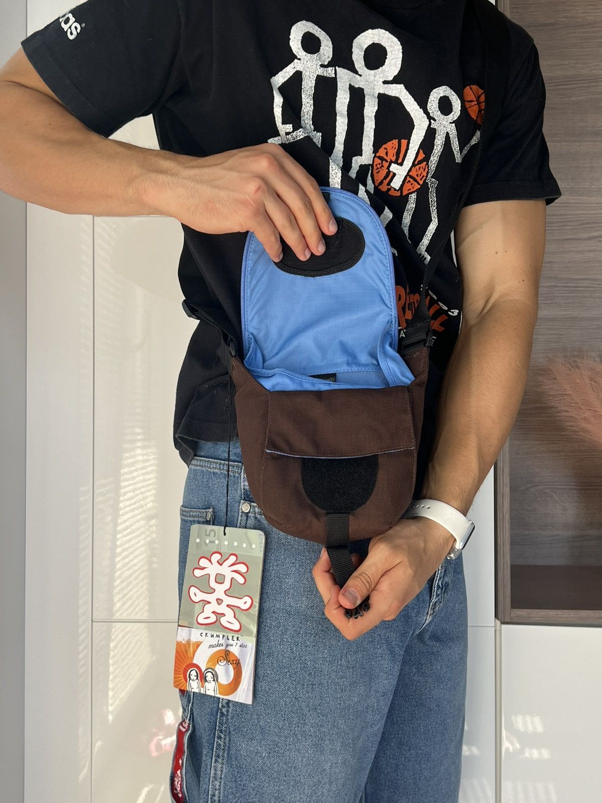 Crumpler ‼️Crumpler Vintage New With Tags Avant Garde Bens Pizza Bag‼️ Size ONE SIZE - 3 Thumbnail