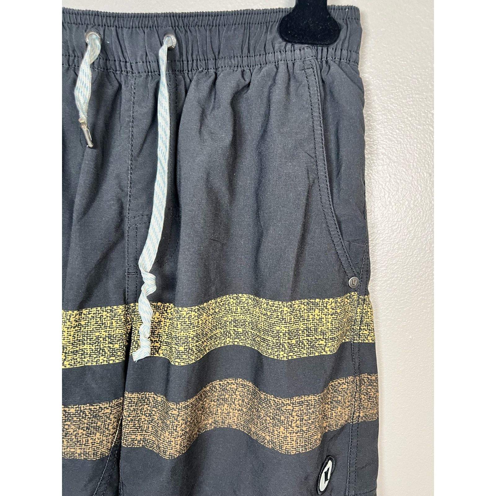 Vuori Vuori Kore Short | Black Saffron Texture size S Size US 28 / EU 44 - 6 Thumbnail