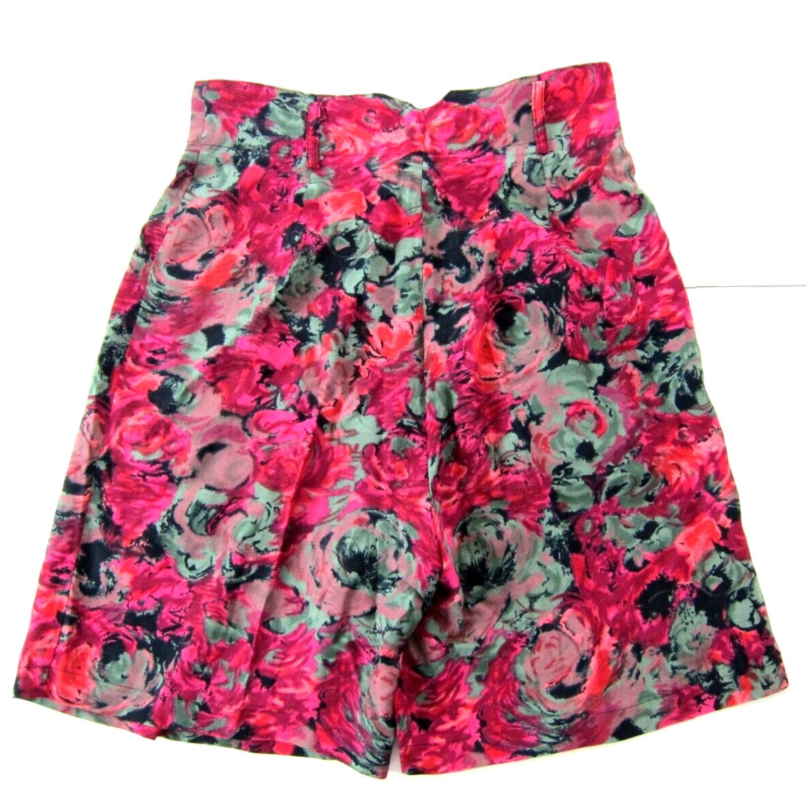 Vintage VINTAGE La BELLE Bermuda Shorts Pink Green Black Floral Pocket High Rise Pleated M Size 30" / US 8 / IT 44 - 2 Thumbnail