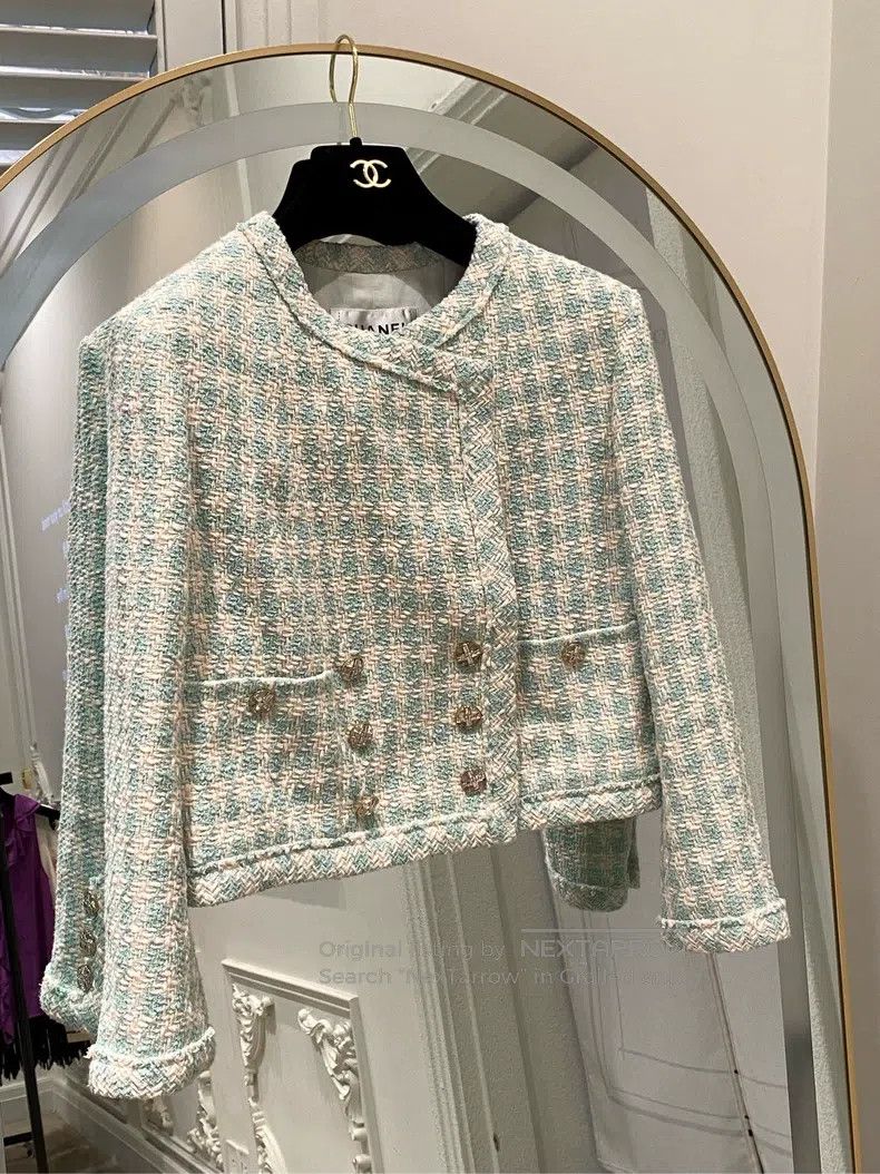 Chanel 23s mint green diamond button jacket