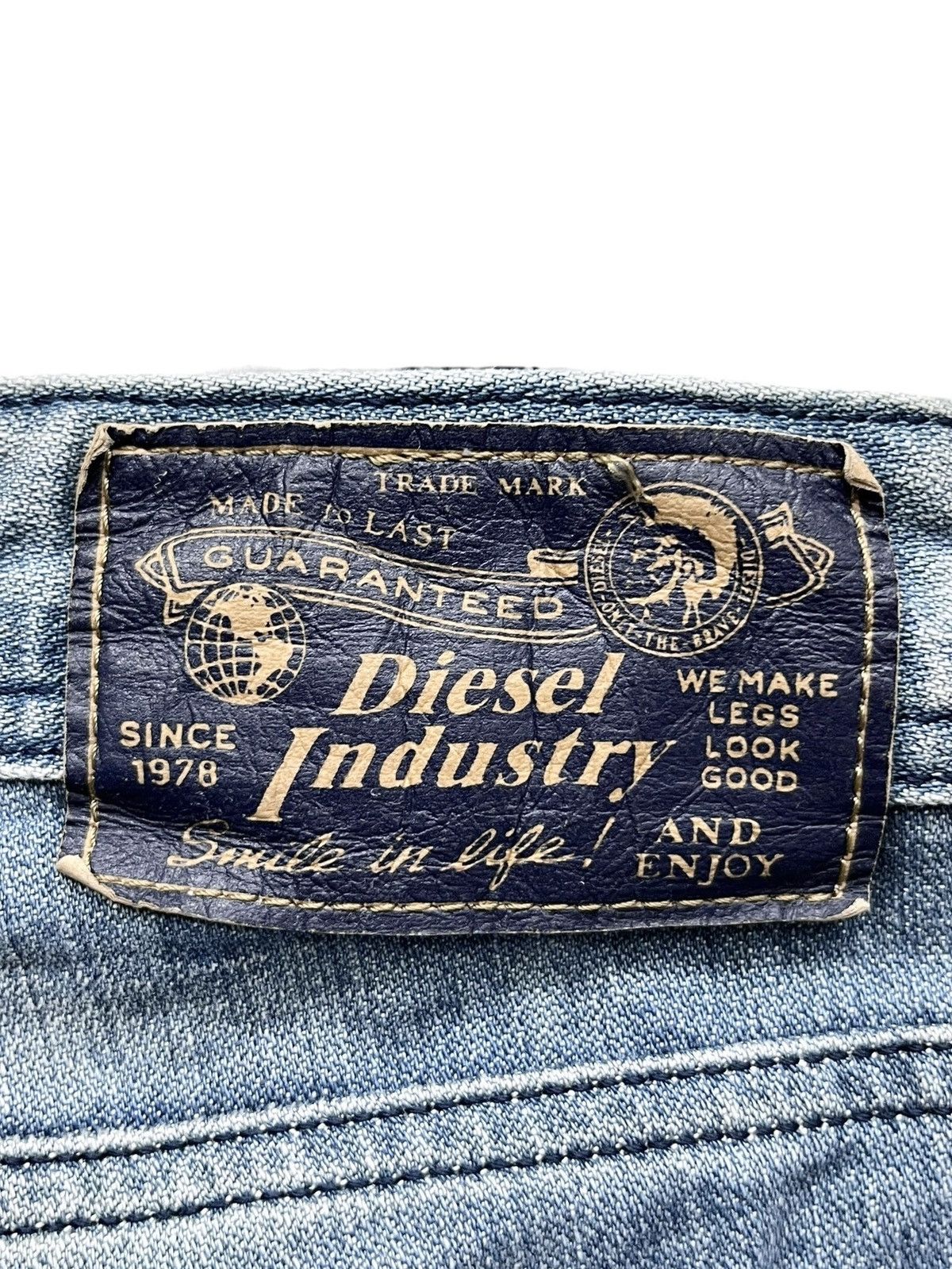 Diesel Vtg DIESEL ZATHAN Regular Bootcut Flare Mud Wash Blue 31x32 Size US 31 - 12 Thumbnail