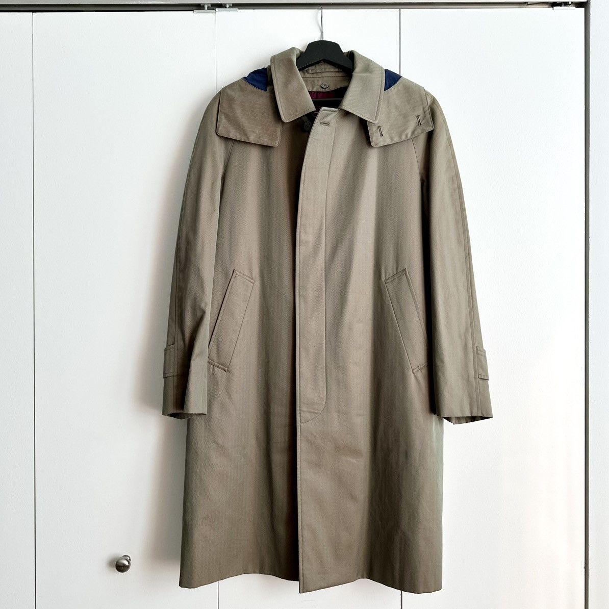 The Franklin Tailored Men's Trench Coat NWOT