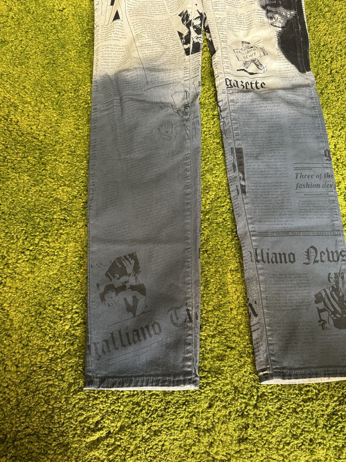 John Galliano Galliano 2000s archive newspaper gazette jeans denim Y2K vtg Size 26" / US 2 / IT 38 - 11 Thumbnail