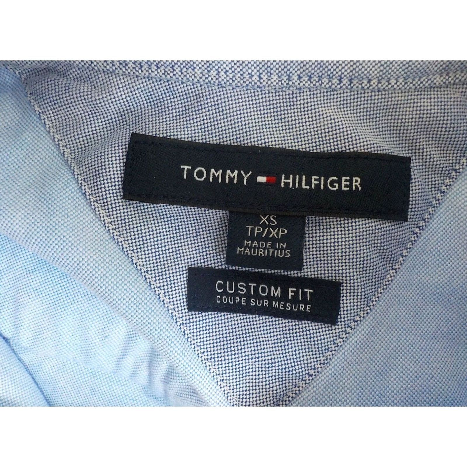 Tommy Hilfiger Tommy Hilfiger Custom Fit LS Blue Oxford with Red/White/Navy TH Flag Front XS Shirt Mens Size XS Blue Capstone/Flag Theme Size US XS / EU 42 / 0 - 2 Thumbnail