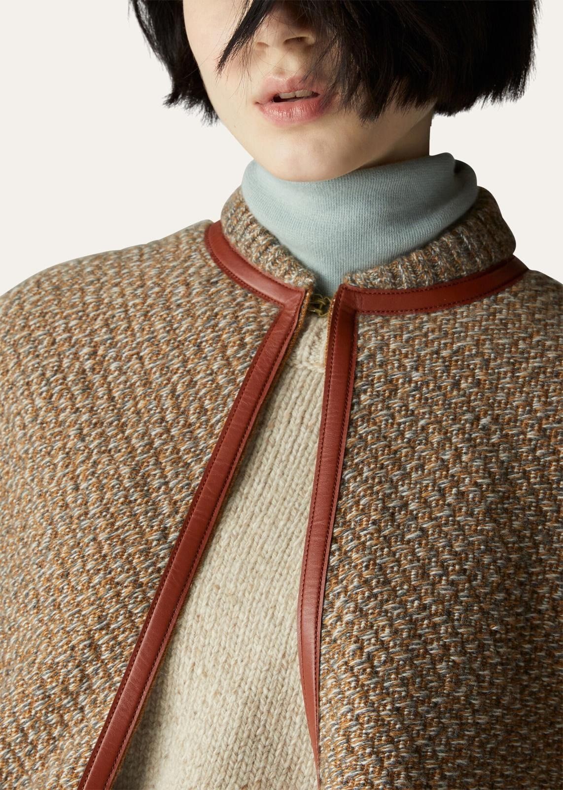Loro Piana o1srvl11e0824 Size: OS / Sydney Cashmere Cape in Brown Size ONE SIZE - 3 Thumbnail