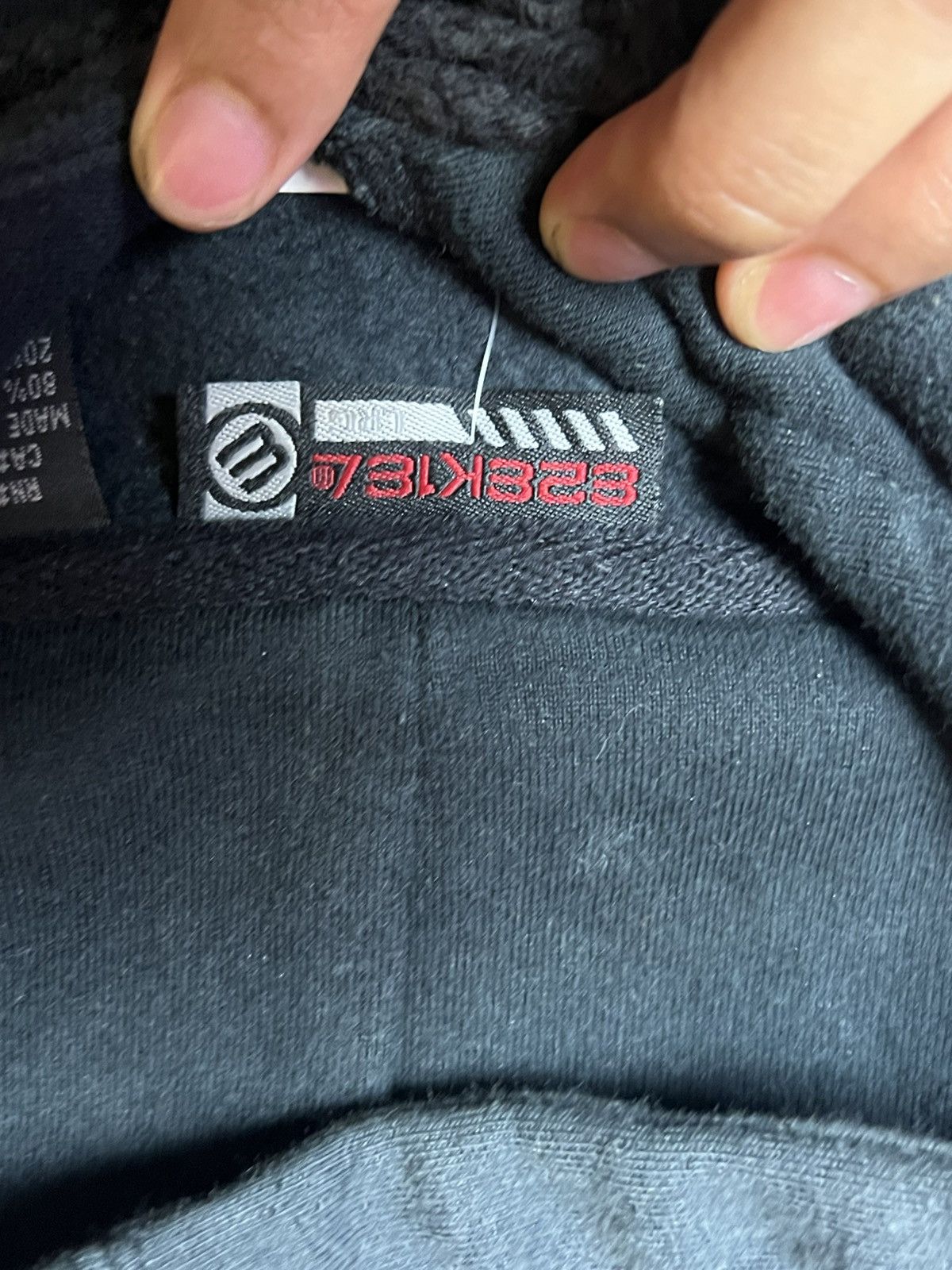 Ezekiel Vintage Skateboarding Ezekiel Hoodie Size US XL / EU 56 / 4 - 6 Thumbnail