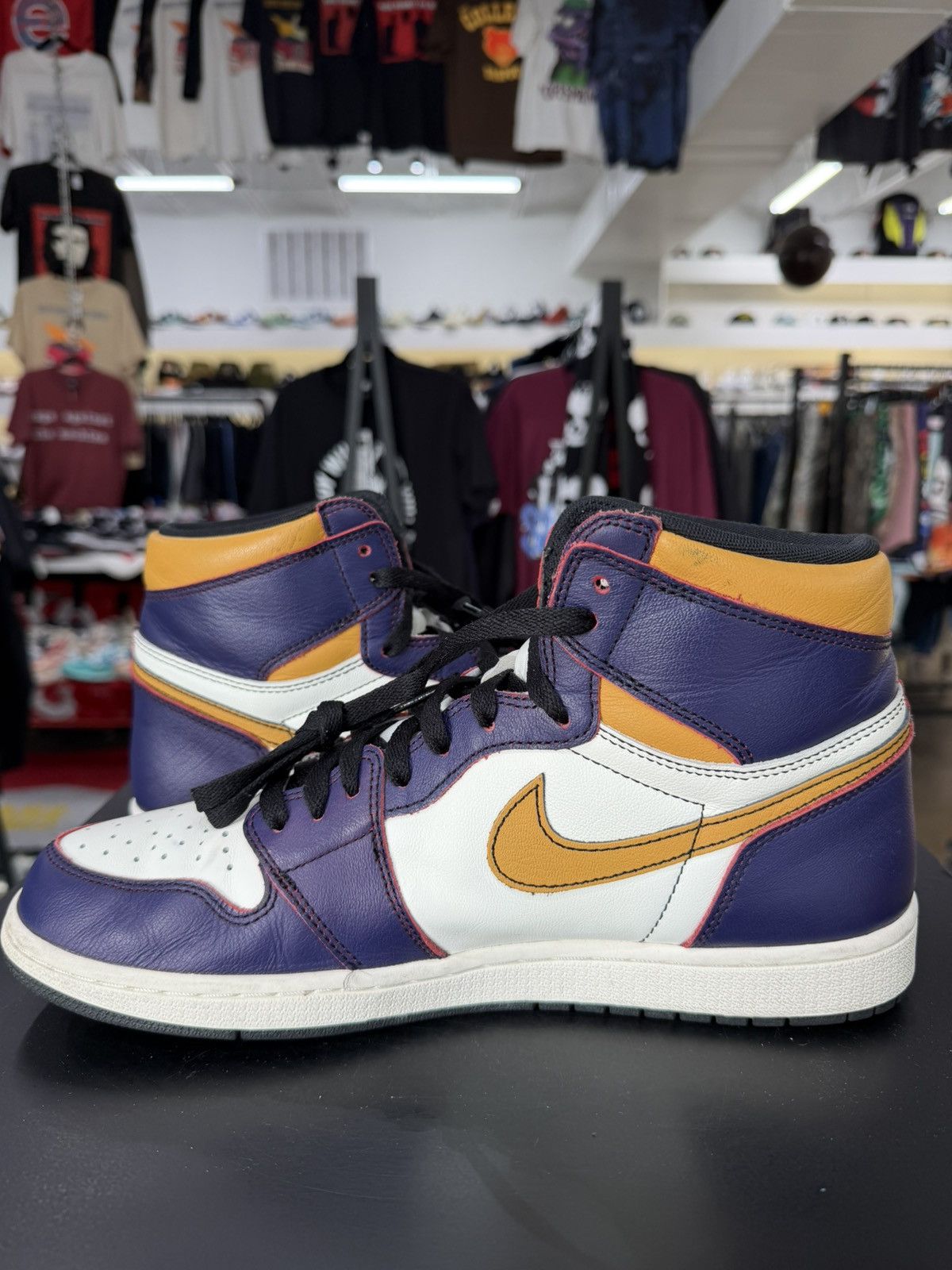 Jordan Brand Air Jordan 1 SB LA to Chicago Size 11.5 (2019) Size US 11.5 / EU 44-45 - 4 Thumbnail