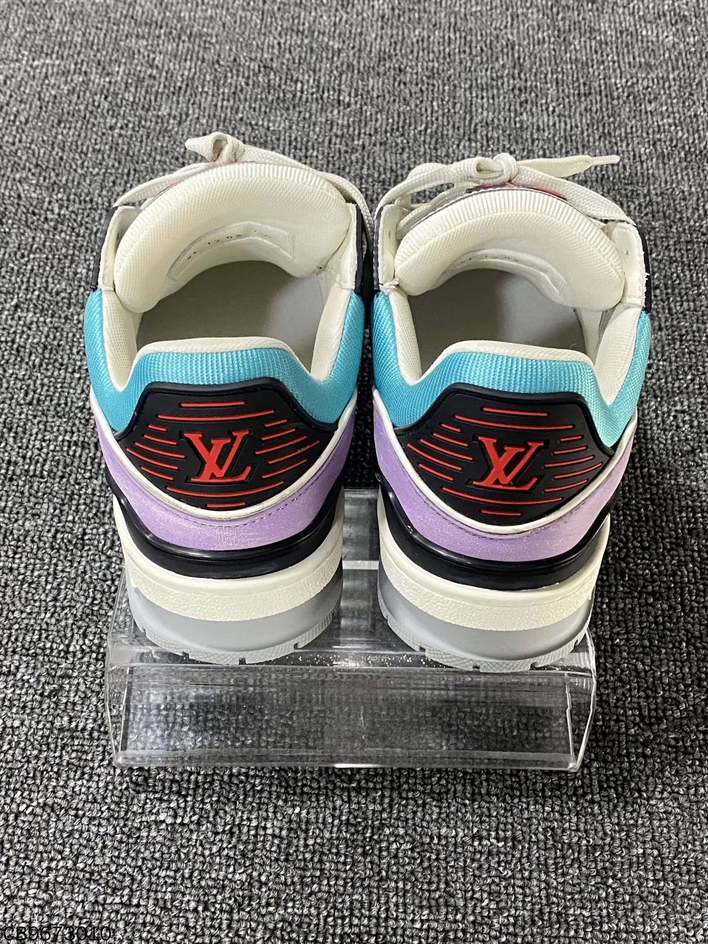 Louis Vuitton LV Trainer blue purple macaron 98 new 36.5 Size US 6 / IT 36 - 5 Thumbnail