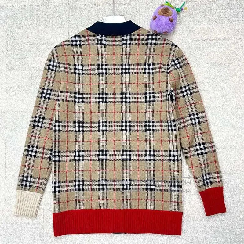 Burberry Burberry Women's Khaki Cardigan Sweater. Size XXS / US 00 / IT 34 - 2 Thumbnail