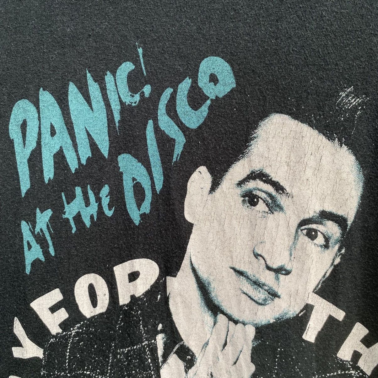 Band Tees Thrashed Faded Panic At The Disco Band Tee Size US L / EU 52-54 / 3 - 3 Thumbnail