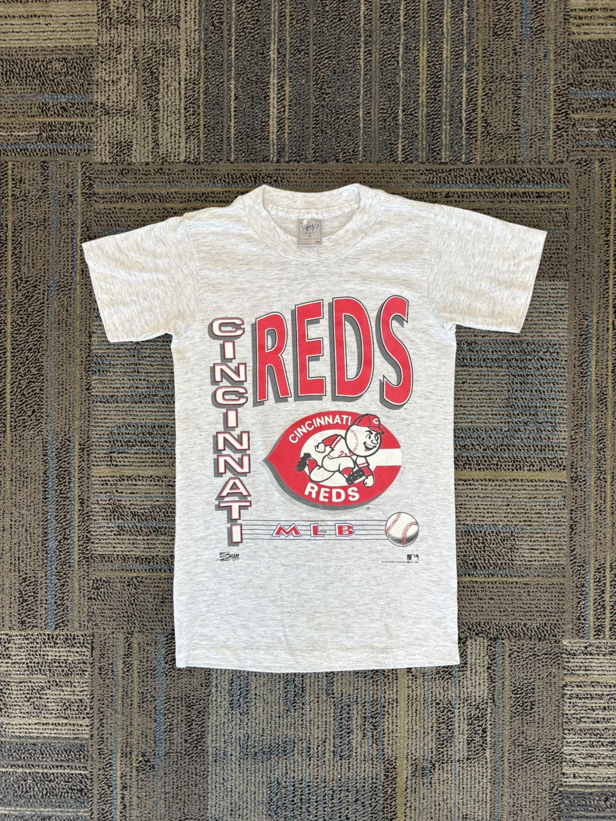 Other 🔥Vintage 1993 SALEM Cincinnati Reds Baby Tee Shirt🔥 Size M / US 6-8 / IT 42-44 - 1 Thumbnail