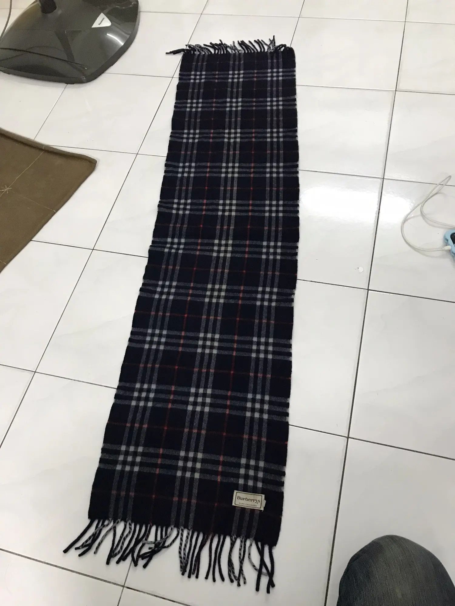Burberry Burberry Novacheck Scarf Cashmere Wool Size ONE SIZE - 5 Thumbnail