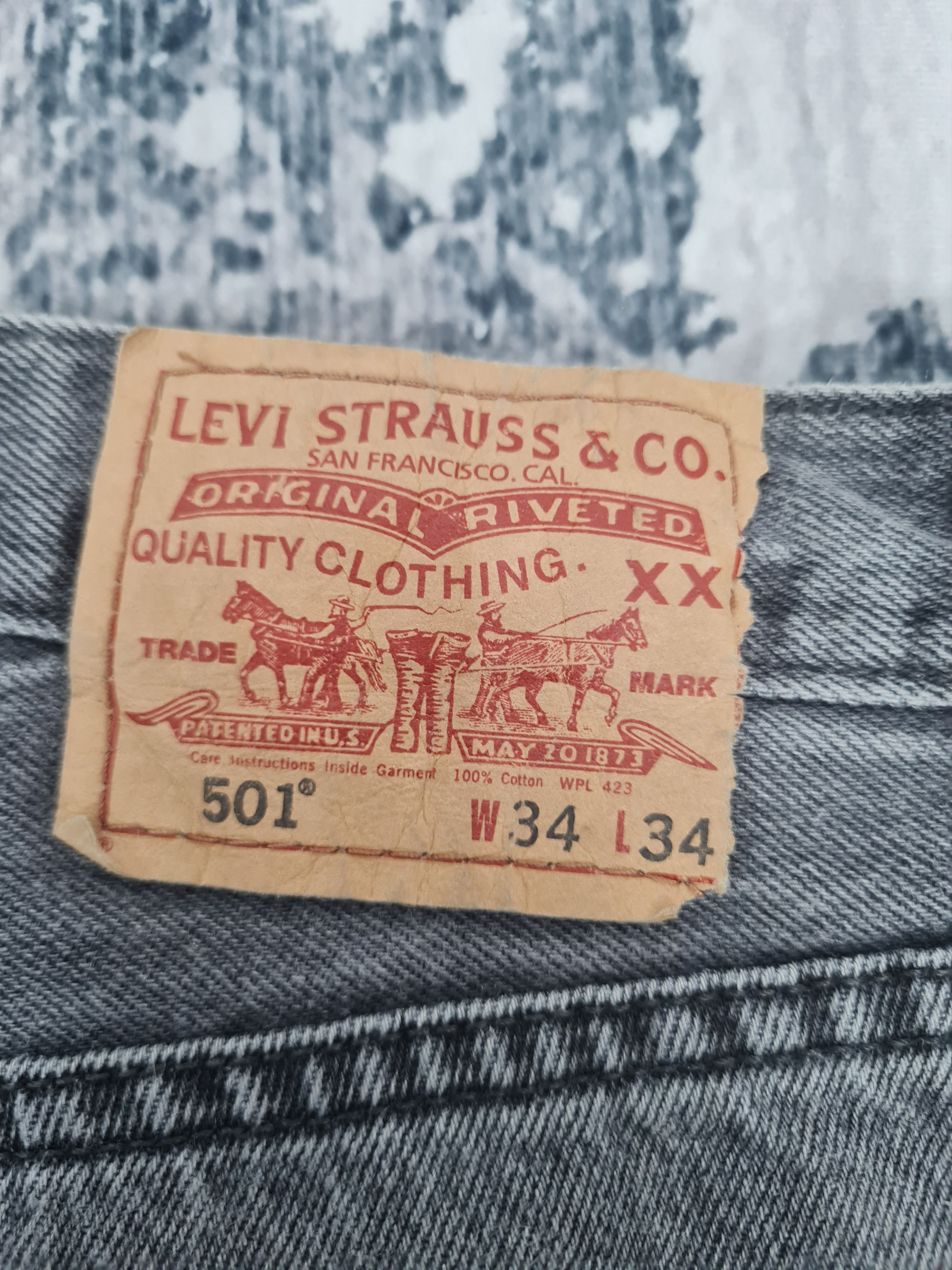 Levi's Vtg LEVIS 501 Black Sun Faded Ripped Jeans L0398 Size 34X33 Size US 34 / EU 50 - 10 Thumbnail