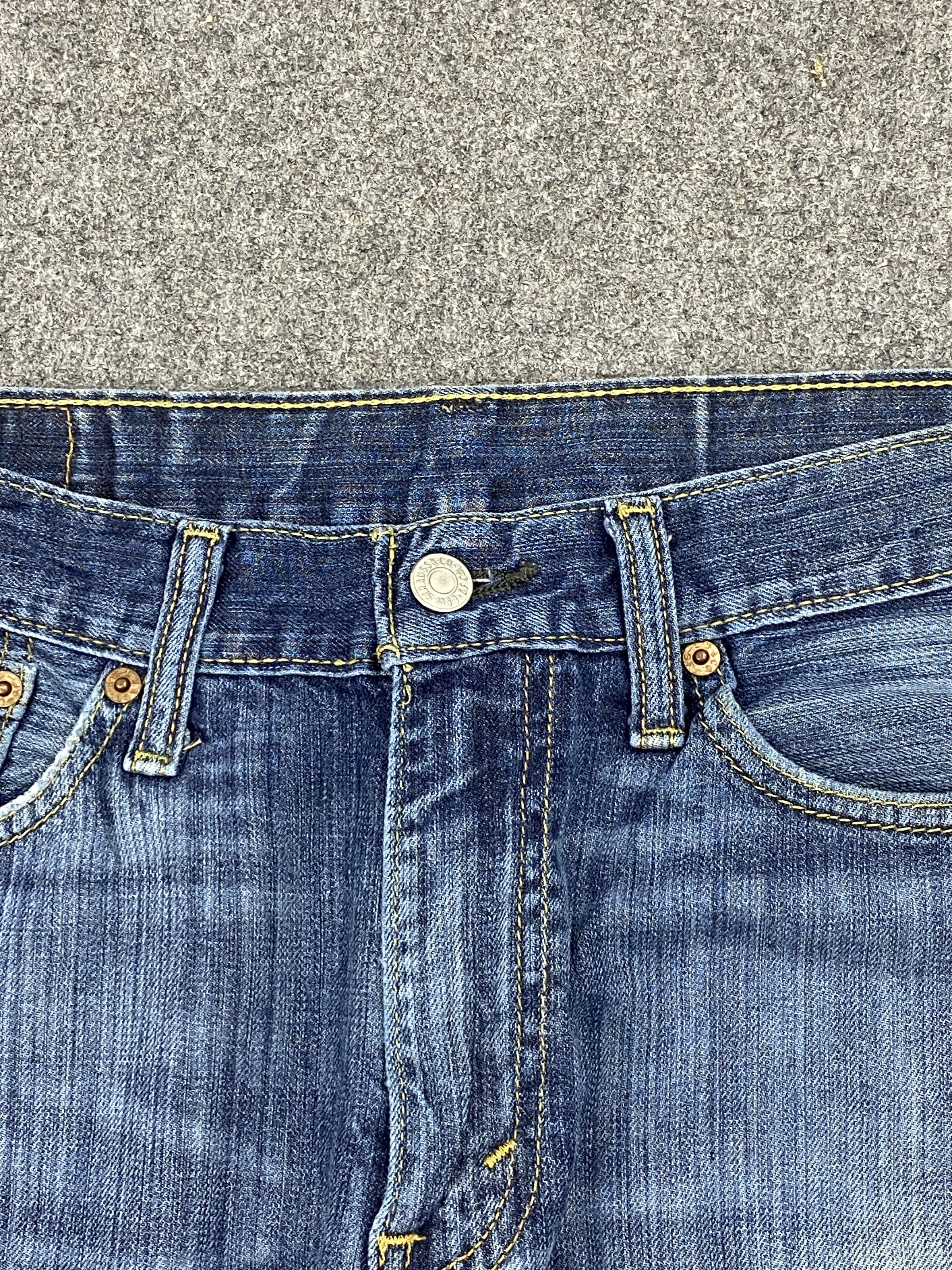 Levi's Vintage Levis 505 Faded Blue Denim Jeans DP2336 Size US 31 - 10 Thumbnail