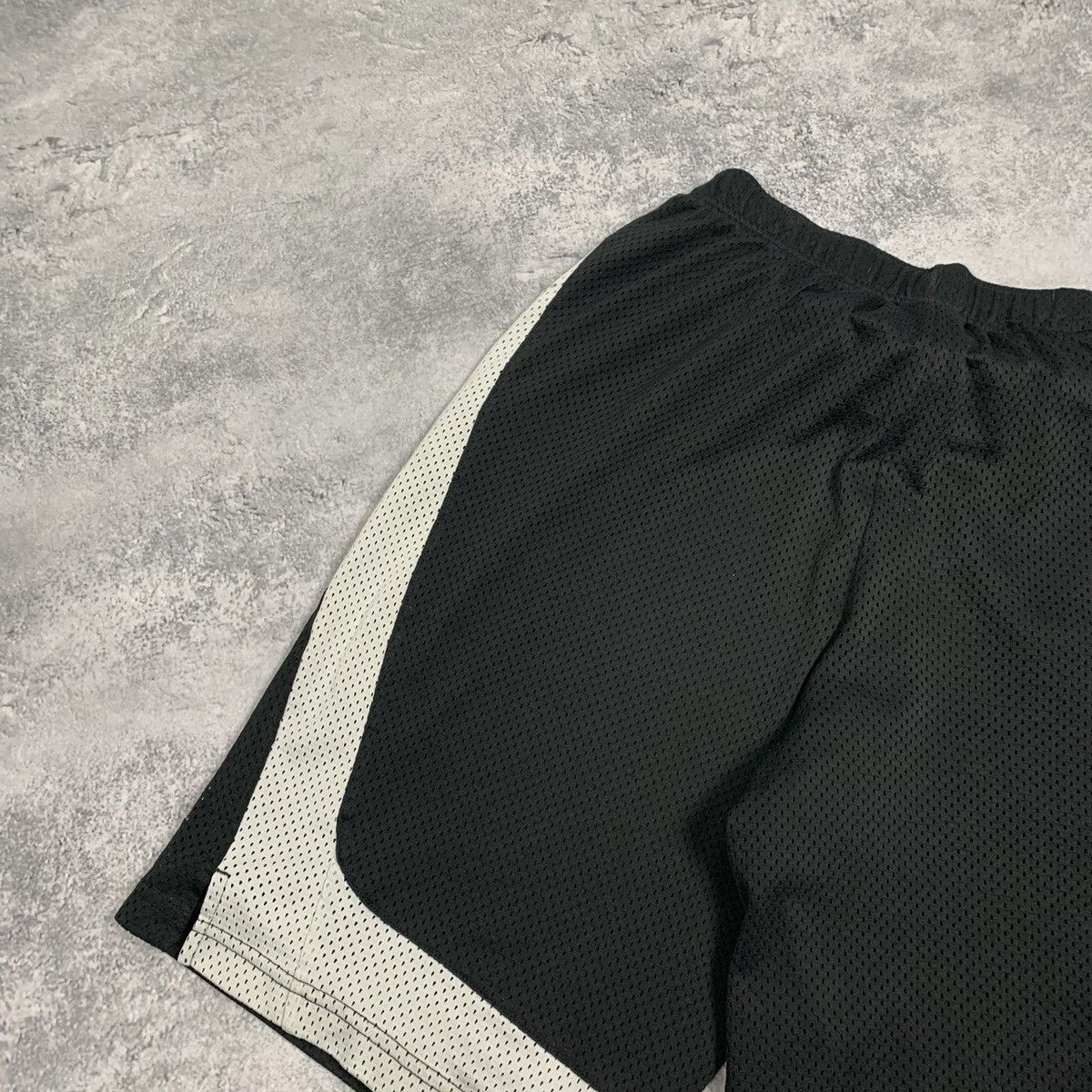 Nike Nike NSW Basketball Black Shorts Men’s Size XL Swoosh Logo Size US 34 / EU 50 - 15 Thumbnail
