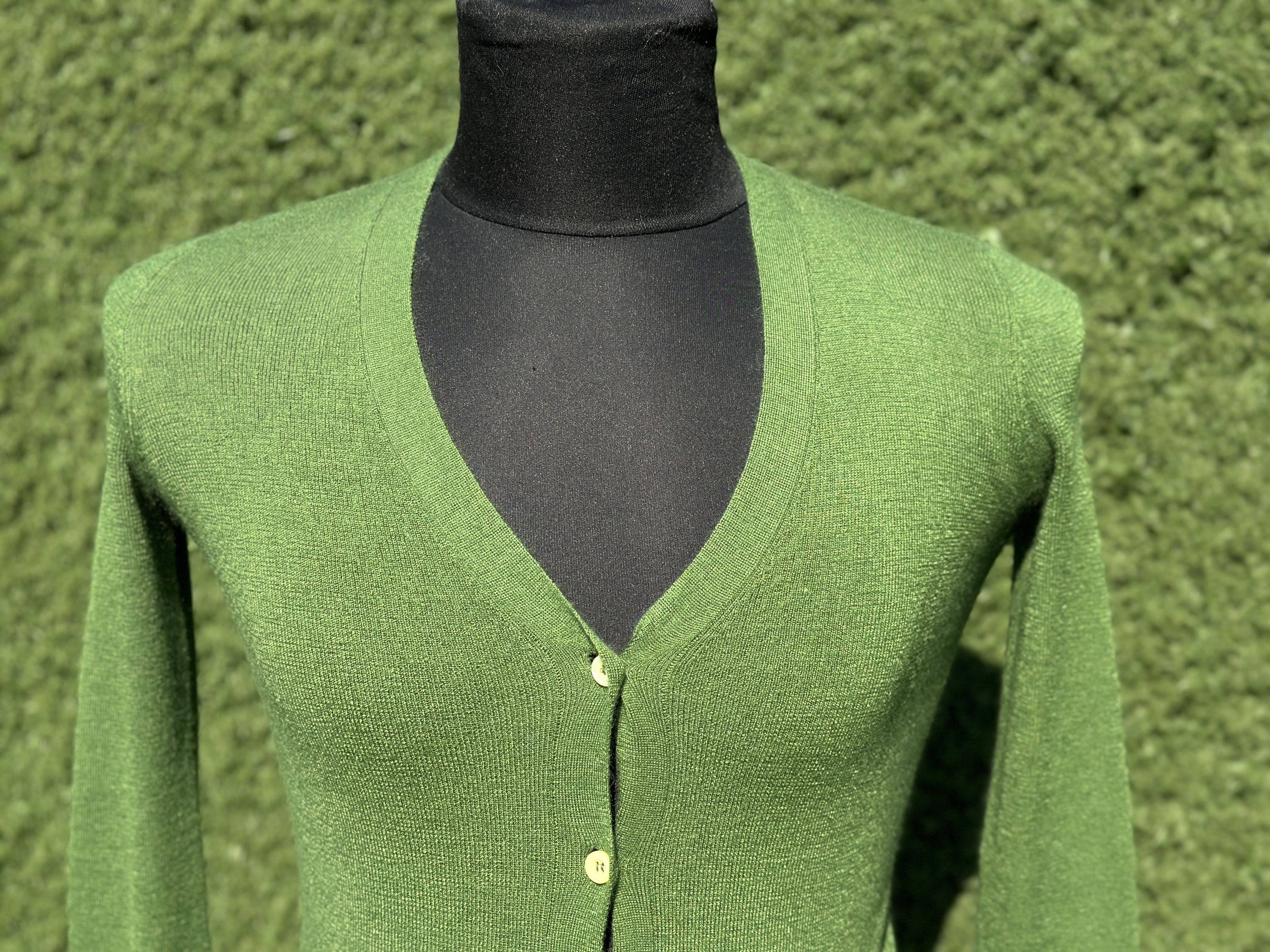 Prada Prada Cashmere Silk V Neck Cardigan Fine Knit Button 40 IT Size S / US 4 / IT 40 - 10 Thumbnail