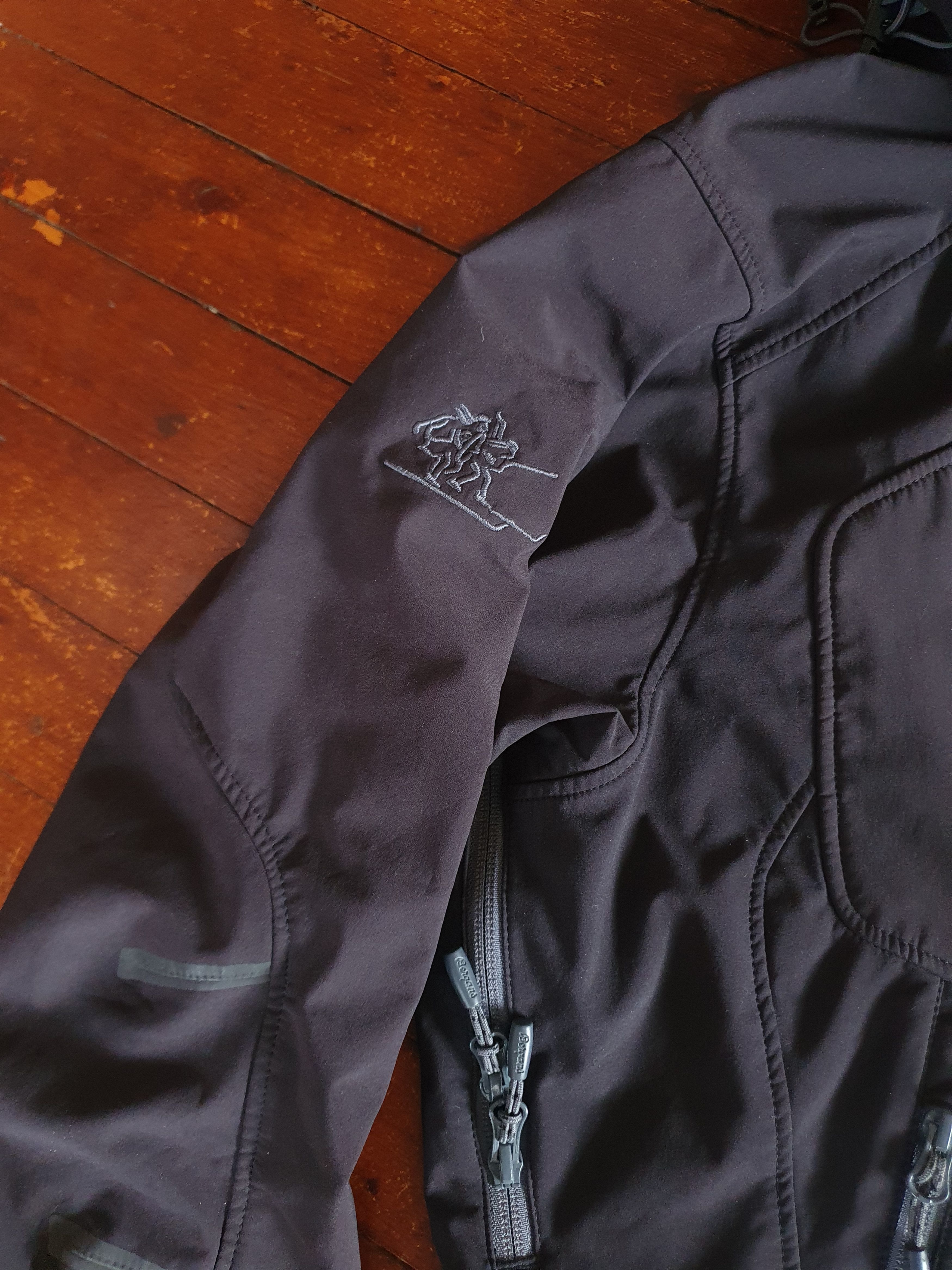 Bergans of Norway Bergans of Norway 1563 Stranda Lady Soft Shell Jacket sz L Size L / US 10 / IT 46 - 7 Thumbnail