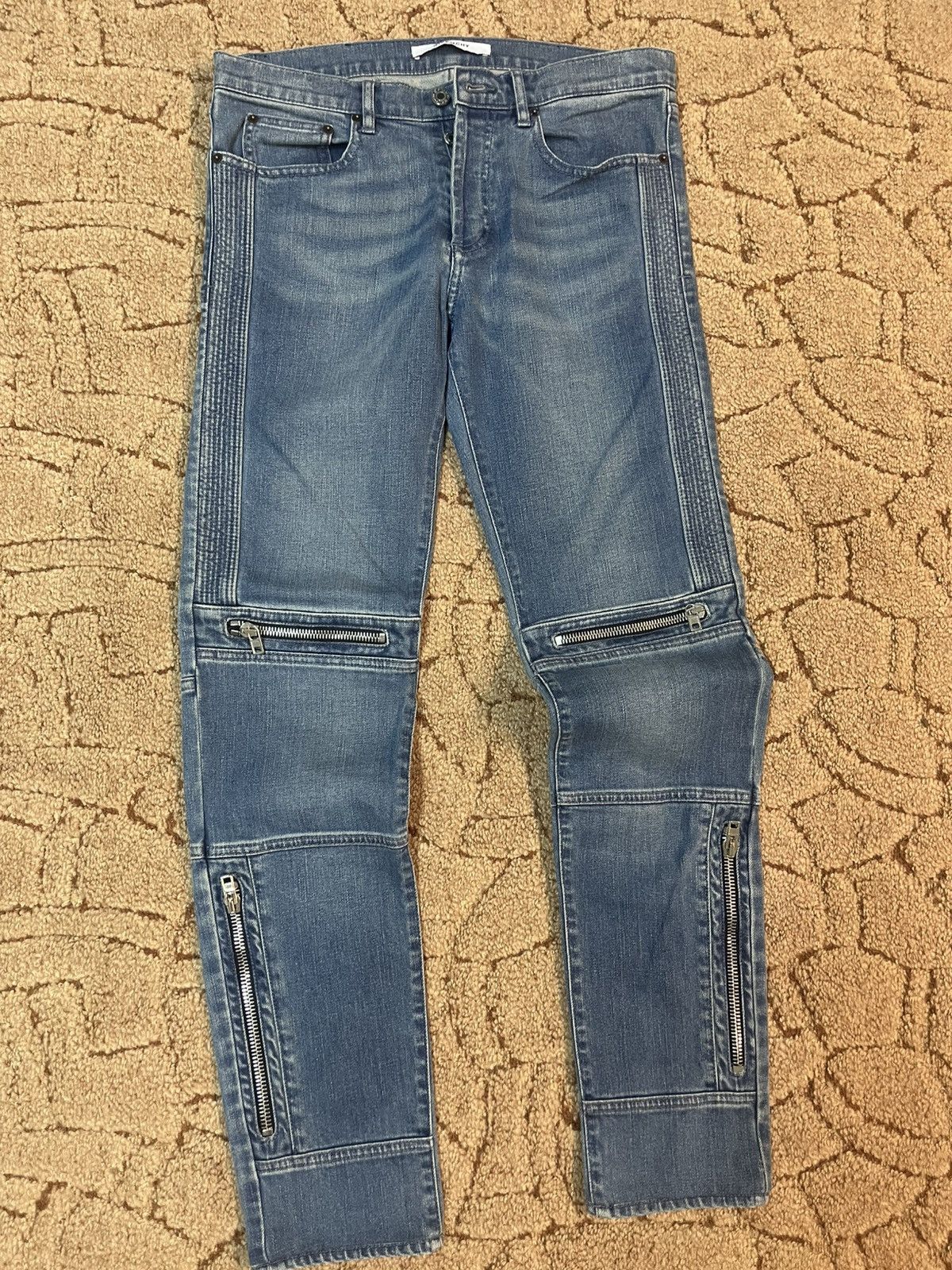 Givenchy Givenchy jeans Size US 31 - 1 Thumbnail