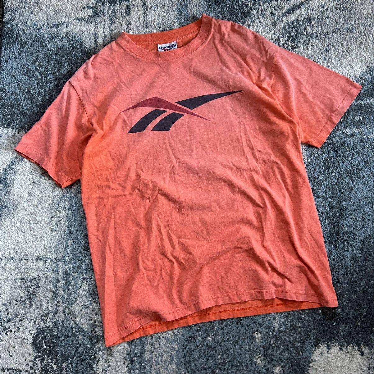 Reebok SUN FADED SiNGLE STiTCH VECTOR LOGO TEE BRiGHT MANGO ORANGE Size US XL / EU 56 / 4 - 1 Thumbnail