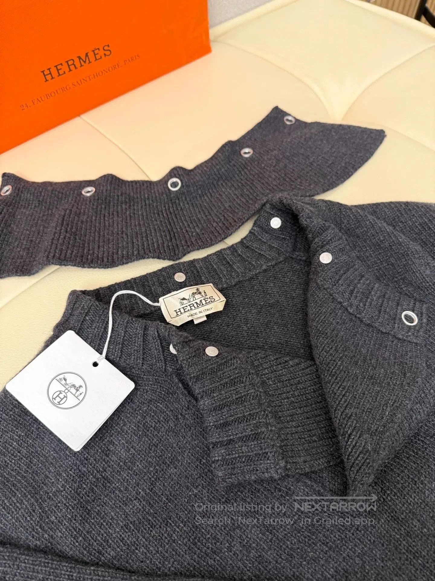 Hermes Hermes Men's Cashmere Sweater with Removable Collar. Size US XL / EU 56 / 4 - 5 Thumbnail
