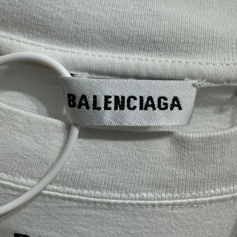 Balenciaga Balenciaga White Charity WFP Wheat Logo Short Sleeve Size US L / EU 52-54 / 3 - 3 Thumbnail