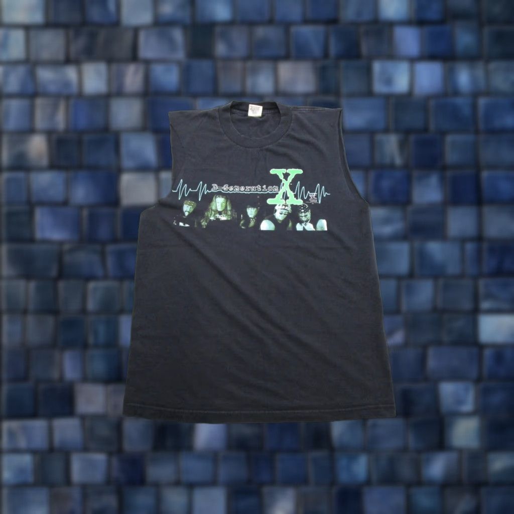 Vintage VINTAGE 1998 90s D Generation X Get Raided Double-Sided Shirt L Black Mens Short Sleeve Adult Large T-Shirt 90s Theme Double-Sided Cut Off Read Size US L / EU 52-54 / 3 - 1 Thumbnail