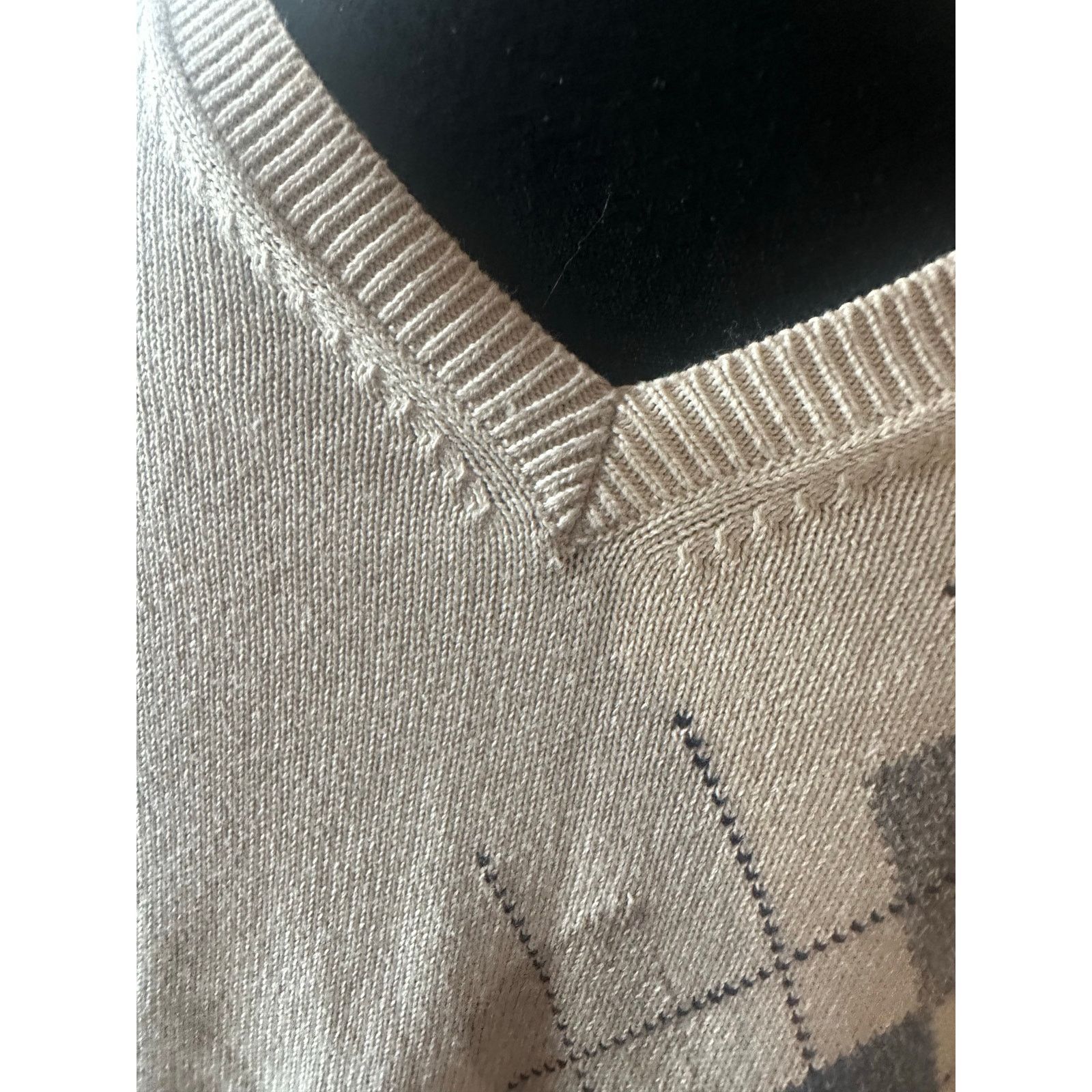 Izod IZOD Men’s Argyle V-Neck Sweater Vest – Classic Preppy Style Size US M / EU 48-50 / 2 - 7 Thumbnail