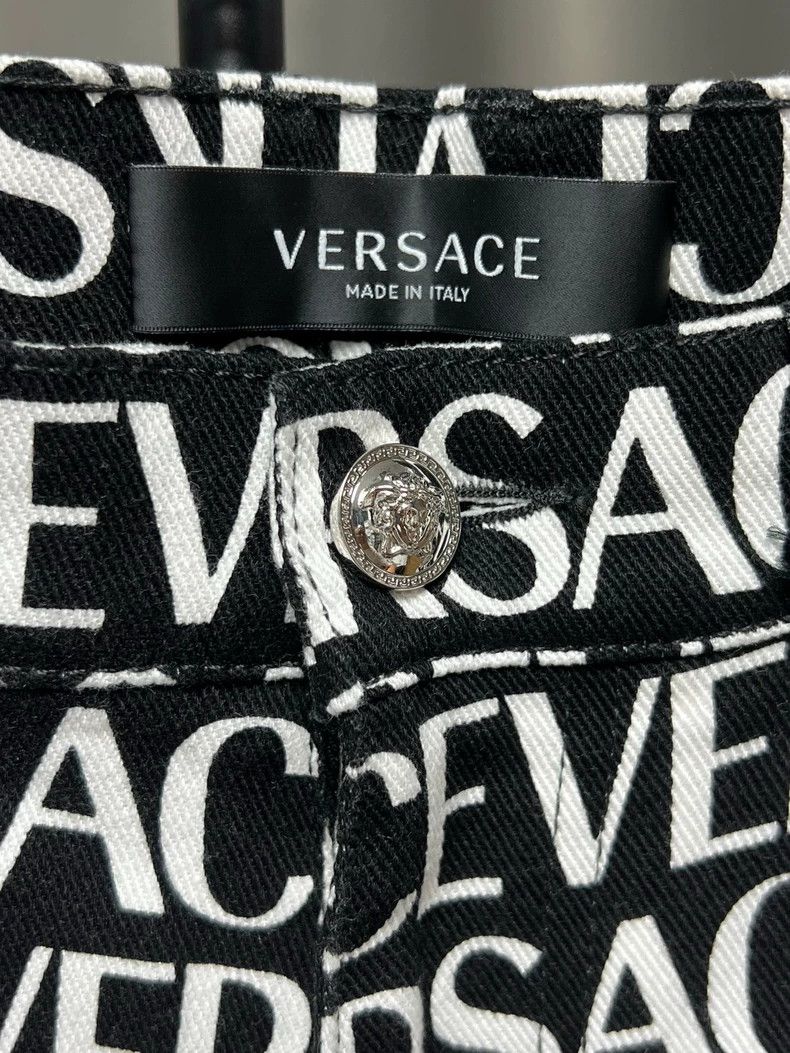Versace Versace Men's loose full-letter logo casual jeans Size US 33 - 3 Thumbnail