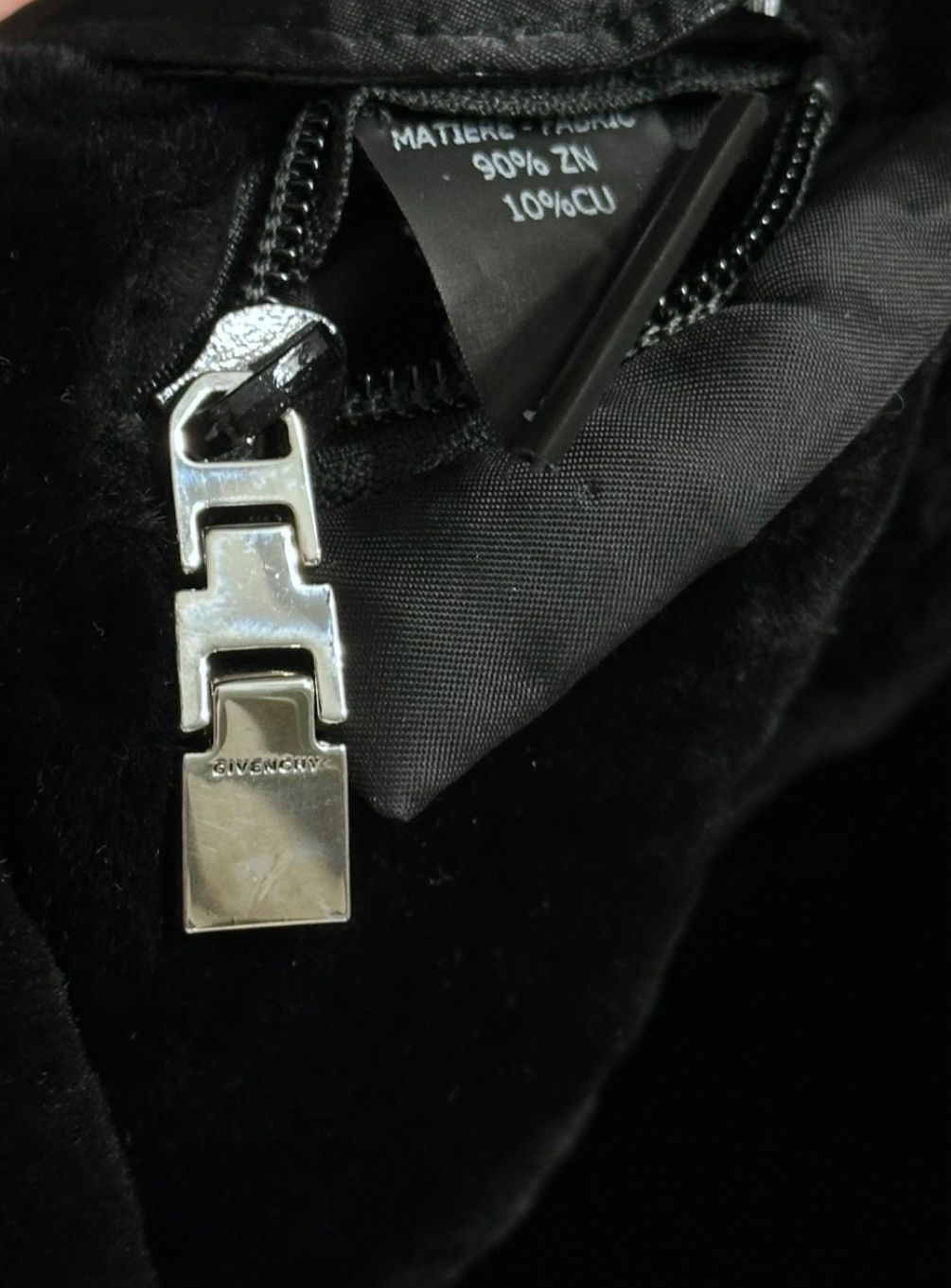 (B).Stroy × Givenchy Leather Embroidered Busby Size ONE SIZE - 5 Thumbnail