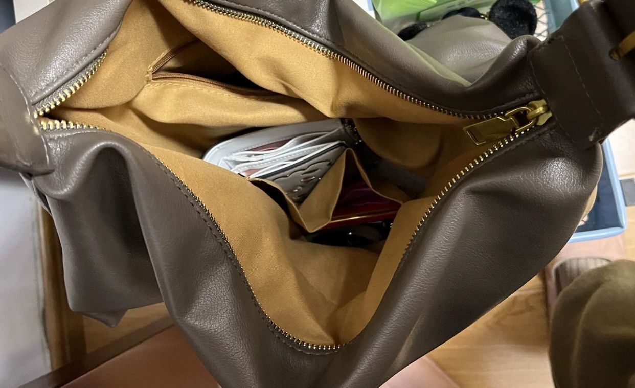 Japanese Brand Retro fashion faux leather messenger bag shoulder bag Size ONE SIZE - 6 Thumbnail