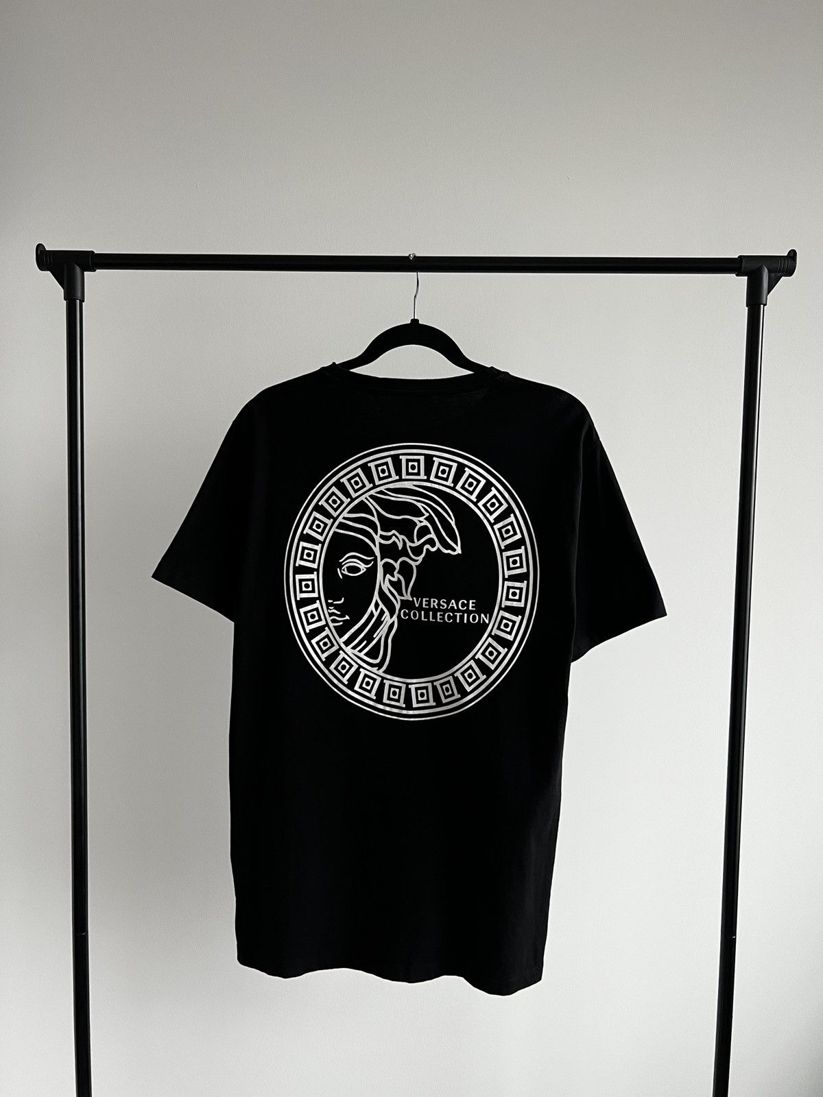 Versace Authentic Versace Medusa Logo T-Shirt Box Size US XL / EU 56 / 4 - 1 Thumbnail