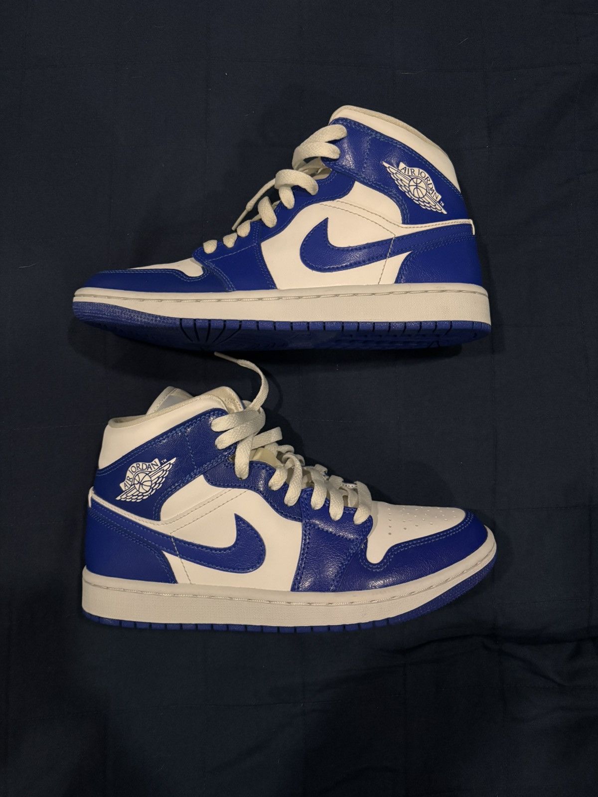 Nike Air Jordan 1 Mid Hyper Royal Size US 7.5 / IT 37.5 - 1 Thumbnail