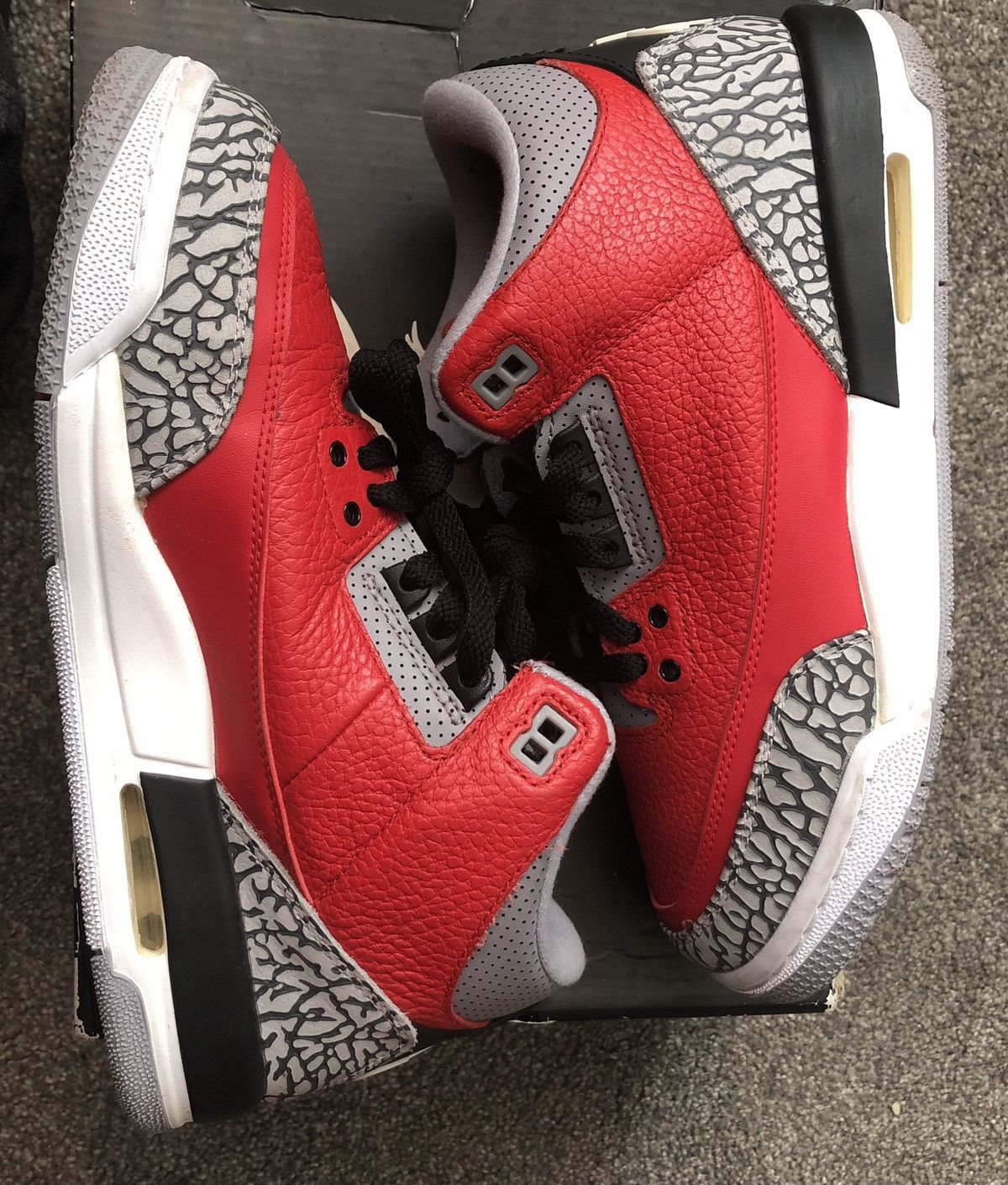 Nike Air Jordan 3 Retro Red Cement – Size 7 Size US 7 / EU 40 - 1 Thumbnail