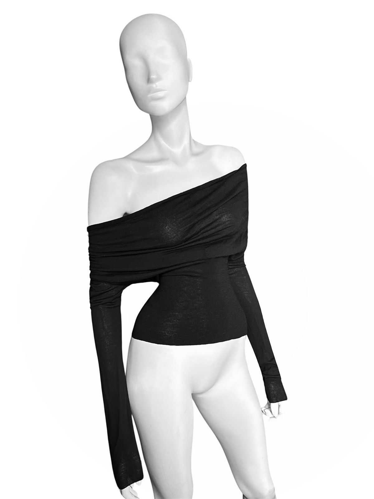 Yves Saint Laurent Runway Yves Saint Laurent by Tom Ford Draped Wool Blouse Size S / US 4 / IT 40 - 4 Thumbnail
