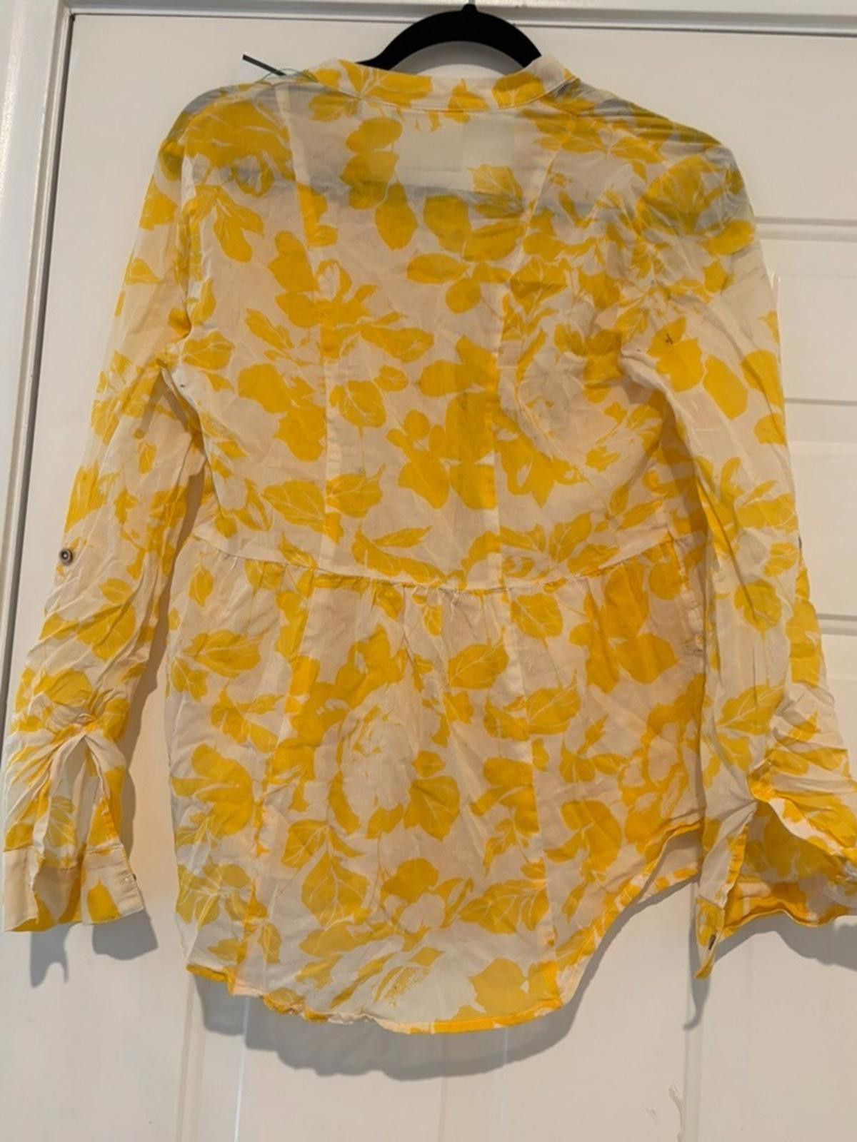 Marvel Comics Womens yellow floral Anthropologie Maeve blouse sz 4 #526 Size S / US 4 / IT 40 - 2 Thumbnail