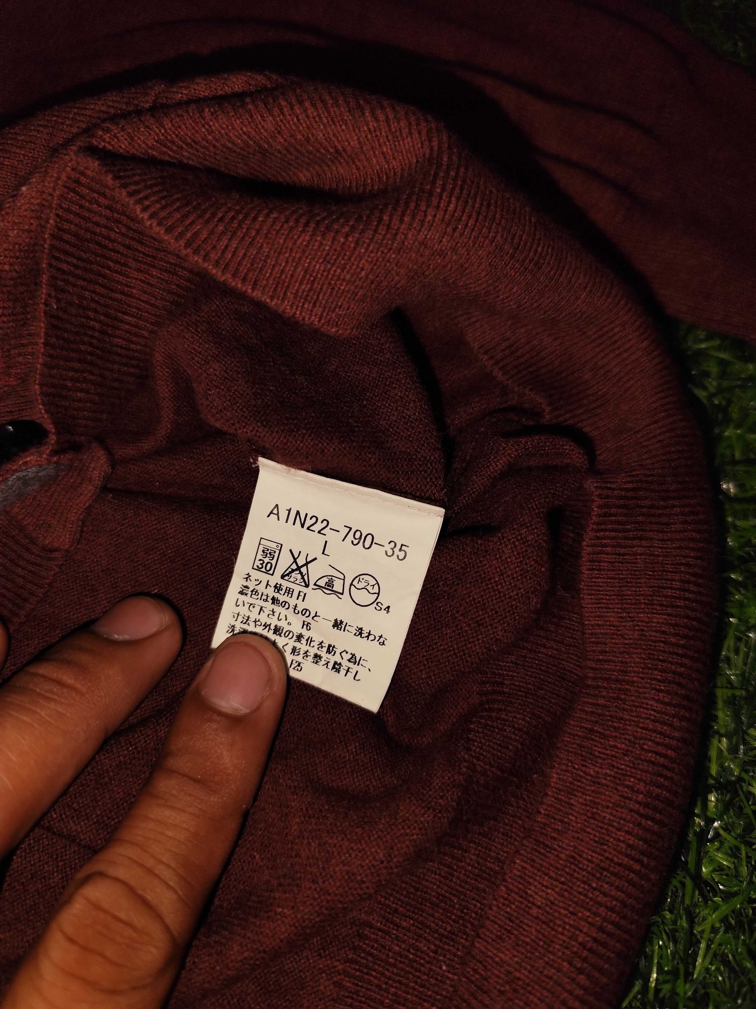 Burberry Burberry London Cardigan Maroon Size US L / EU 52-54 / 3 - 5 Thumbnail