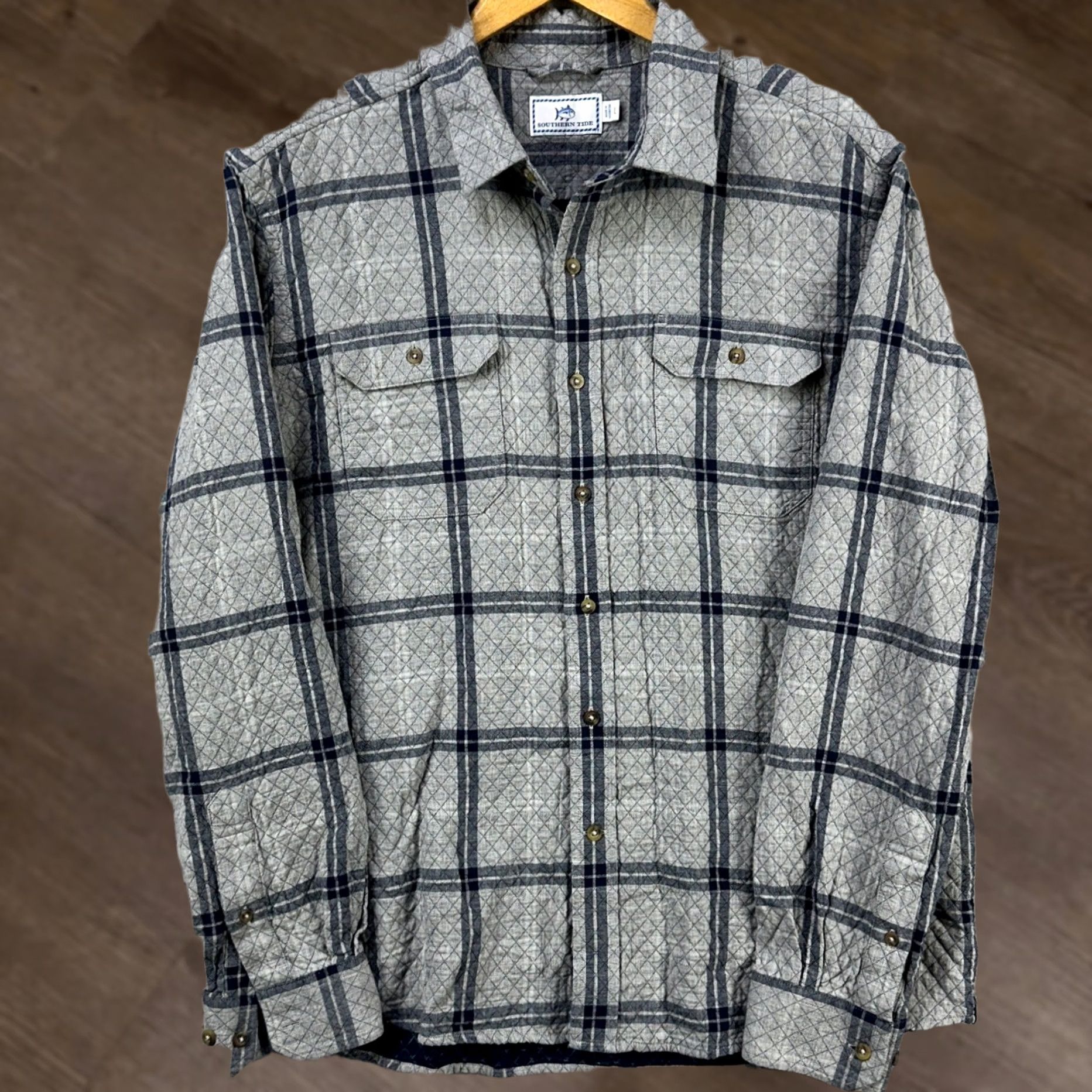 Southern Tide Southern Tide Shacket Flannel Men Large Gray Plaid Quilted Button Up Shacket Size US L / EU 52-54 / 3 - 1 Thumbnail