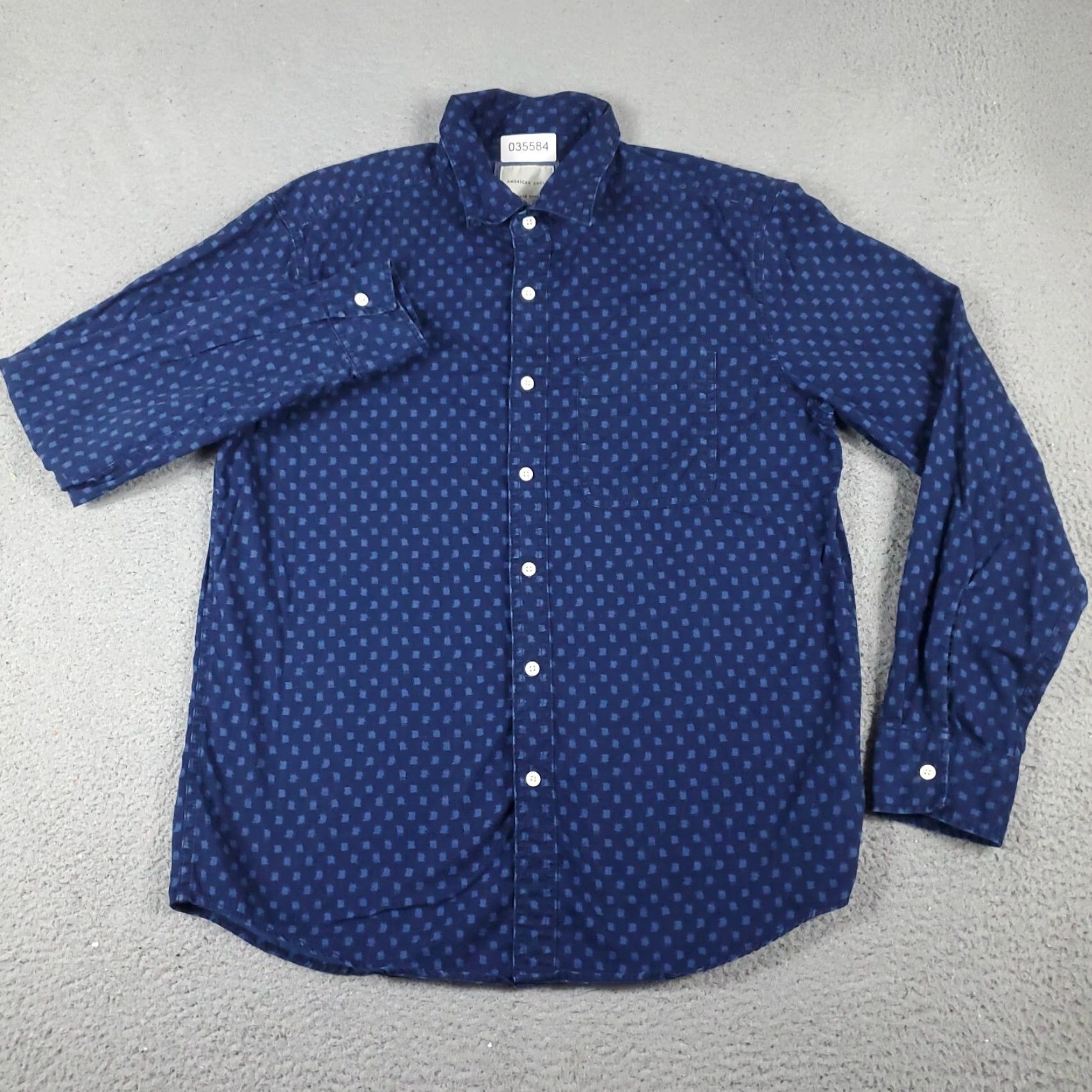 American Eagle Outfitters American Eagle Outfitters Shirt Mens Medium Blue Cotton Geometric Button-Up Long Sleeve Size US M / EU 48-50 / 2 - 2 Thumbnail