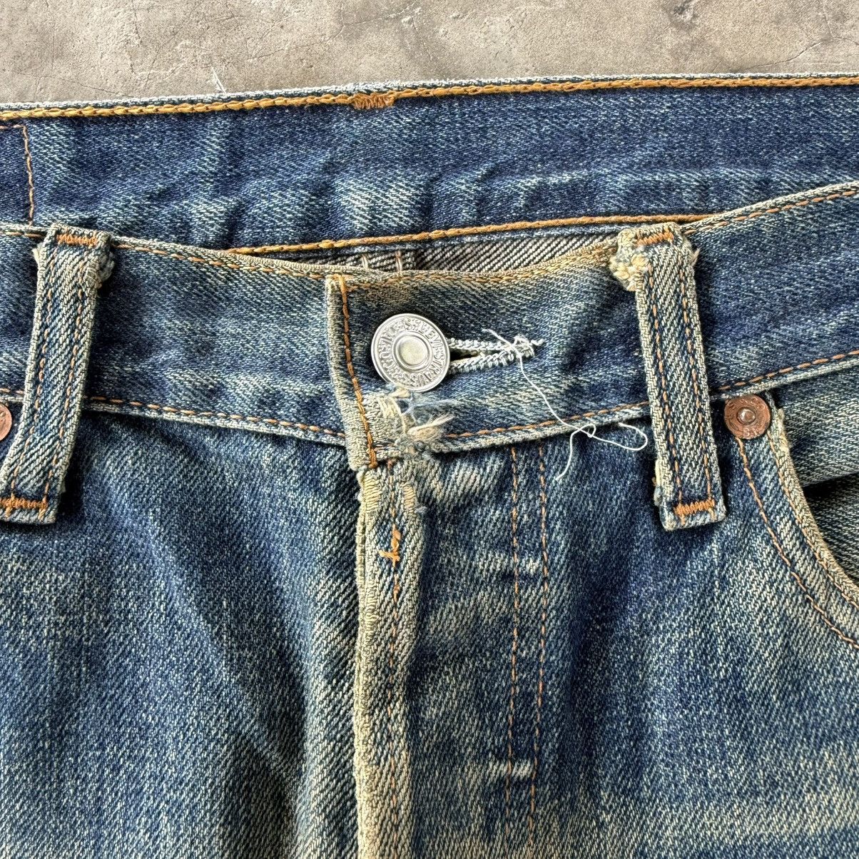 Levi's Vintage Clothing W30 Vintage Levi's 501 Rusty Button Fly Denim Jean Size US 30 / EU 46 - 7 Thumbnail