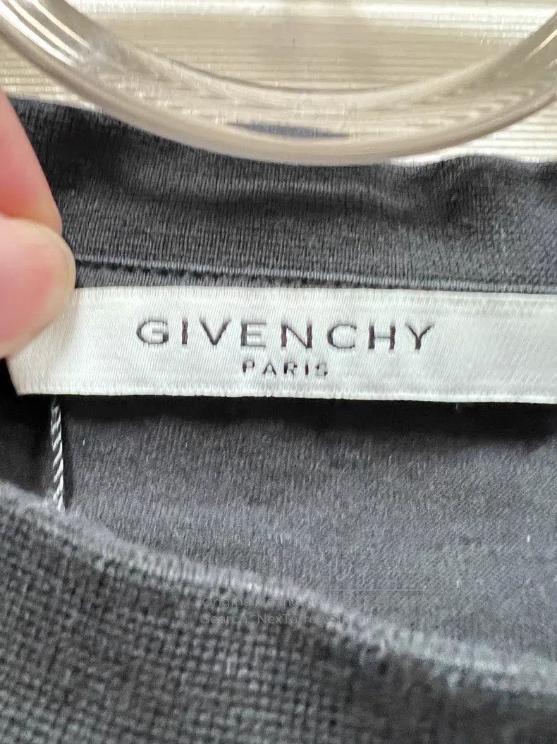 Givenchy Givenchy Embroidered Velvet Star Short Sleeve Size US XXL / EU 58 / 5 - 3 Thumbnail