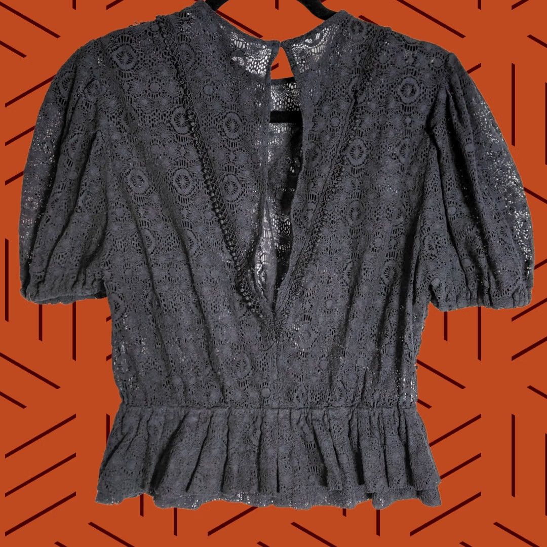 Iro IRO Lace Top Women Size 34 Black Solid Short Sleeve Size XXS / US 00 / IT 34 - 1 Thumbnail