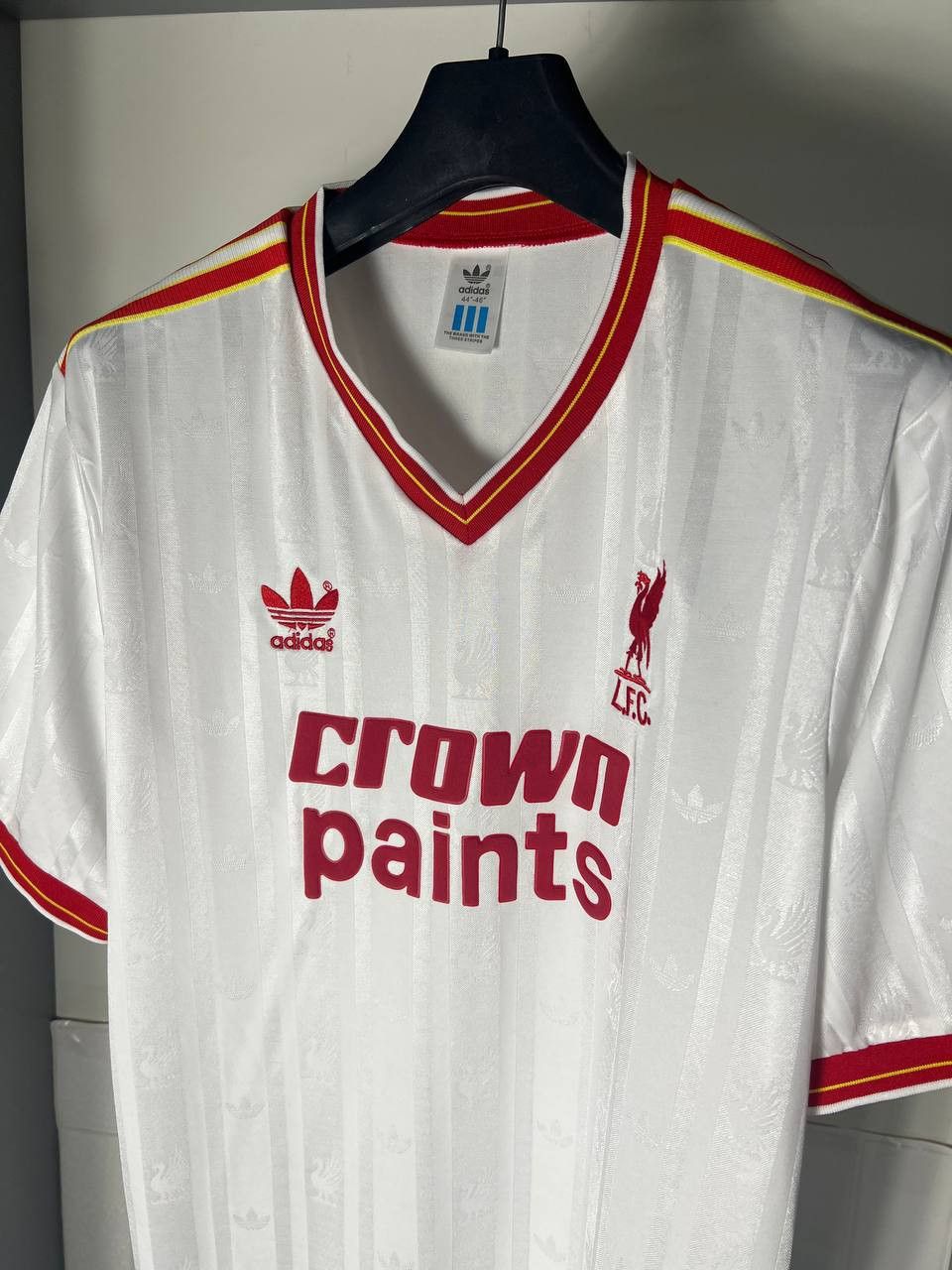 Vintage VERY RARE ADIDAS FC LIVERPOOL ENGLAND SOCCER JERSEY RETRO Size US M / EU 48-50 / 2 - 4 Thumbnail