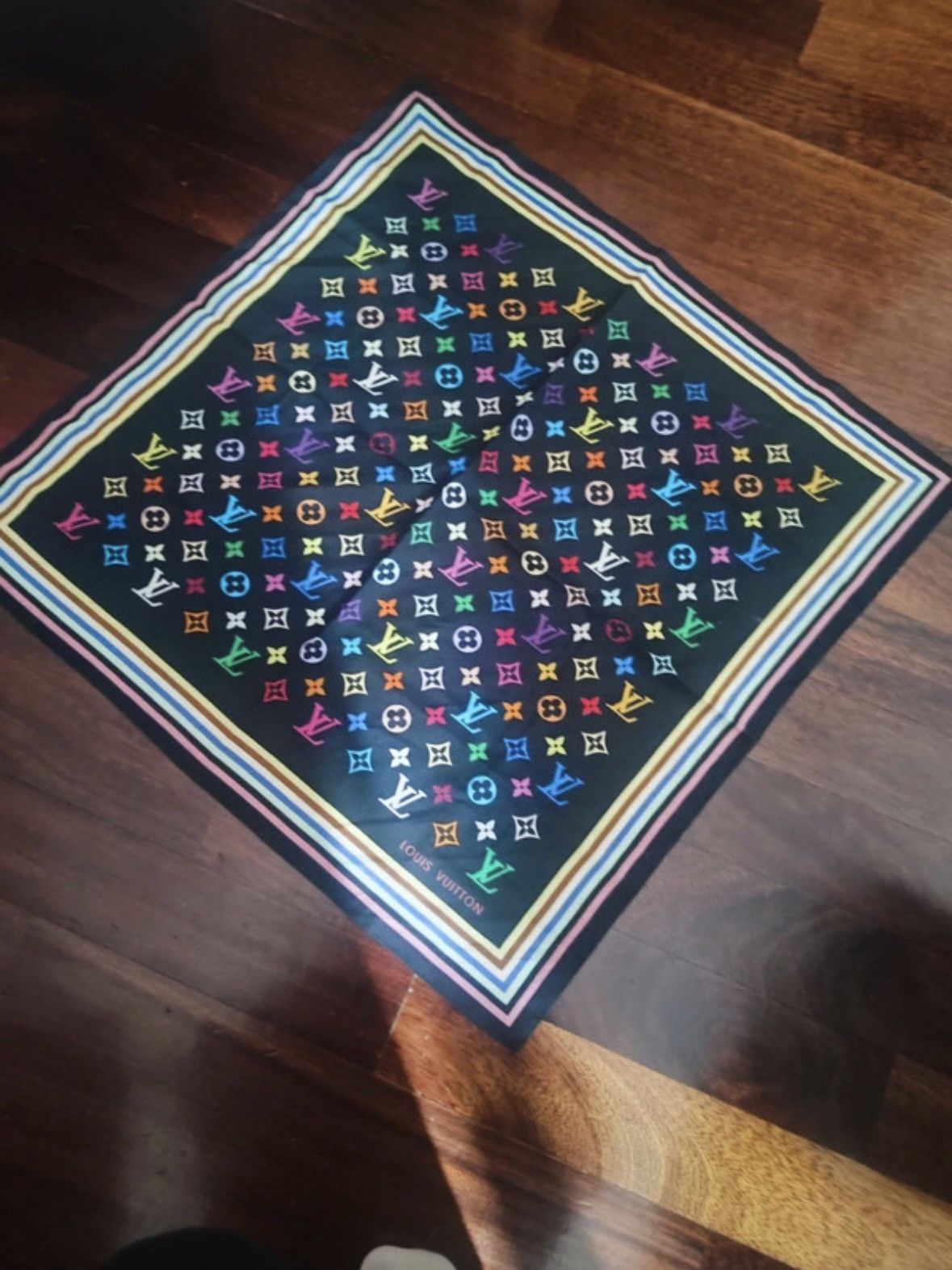 Louis Vuitton × Takashi Murakami OG First release Louis Vuitton x Takashi Murakami Scarf Size ONE SIZE - 1 Thumbnail