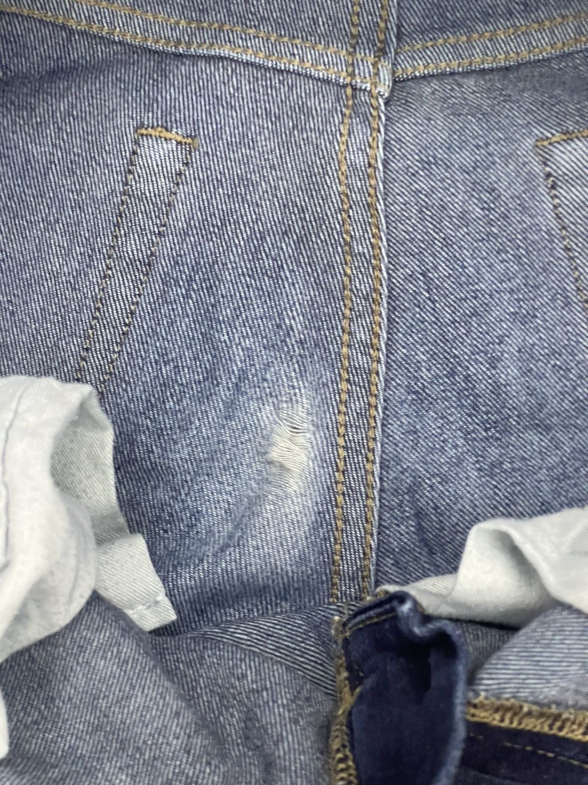 Uniqlo Uniqlo Slim Fit Selvedge Denim Size US 29 - 6 Thumbnail