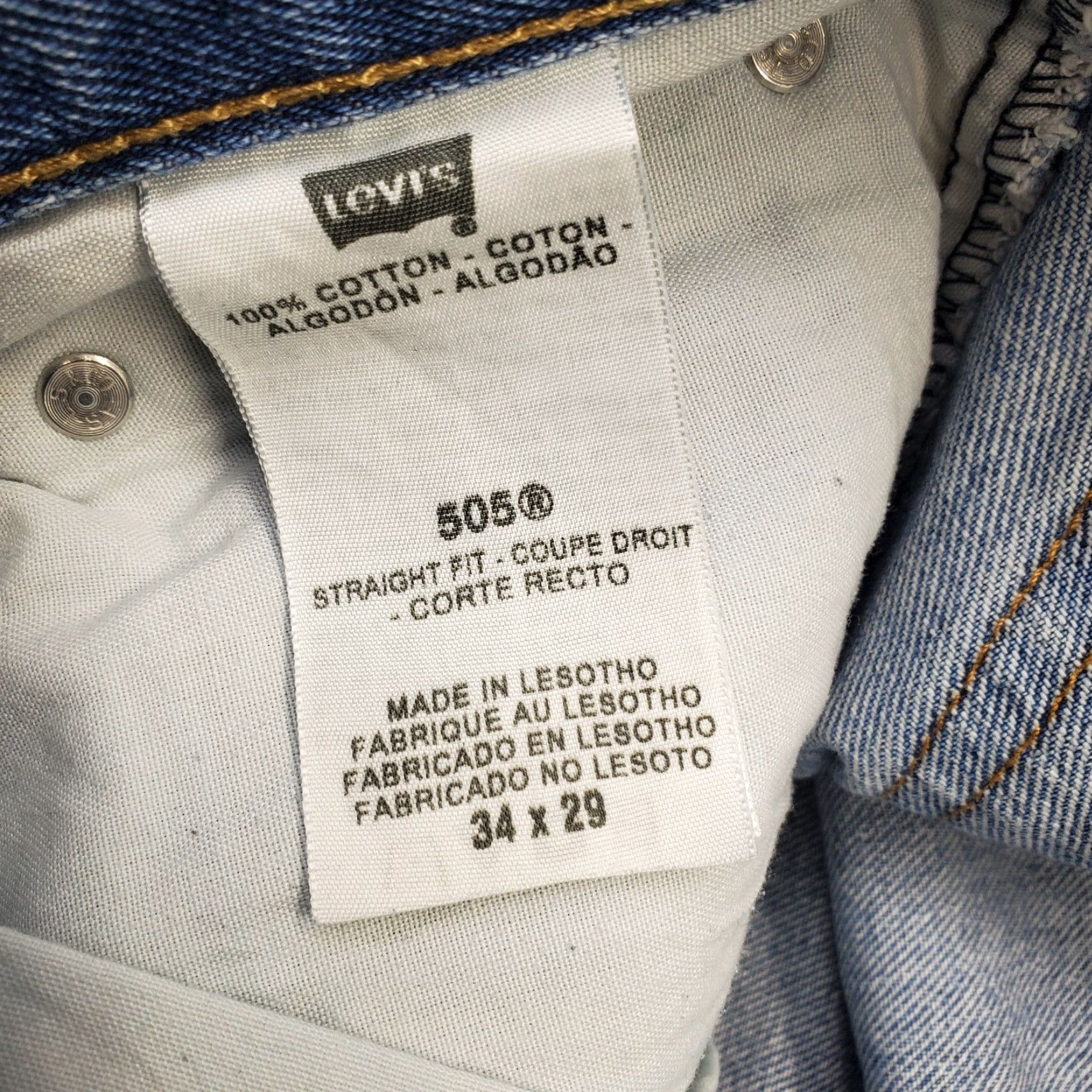Levi's Levi's 505 Jeans Mens 34 Denim Blue Medium Wash Straight Fit Regular Waist 34 Inseam 30" 5-Pocket Design Size: 34 Mens Color: Blue Size US 34 / EU 50 - 7 Thumbnail