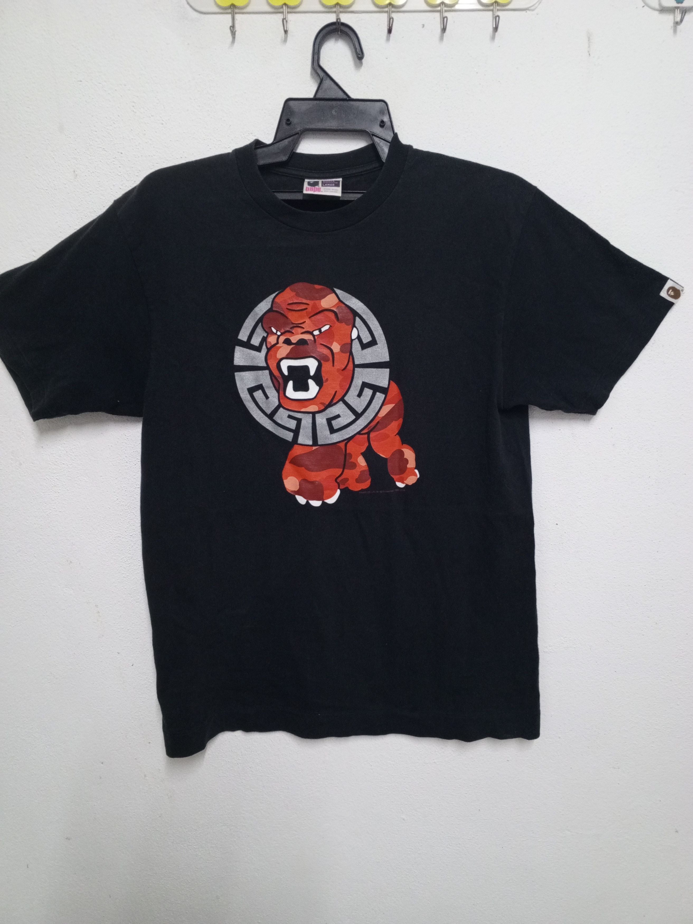 Bape 💥Y2K💥BAPE 2006 - BUSY WORK BLACK TSHIRT Size US S / EU 44-46 / 1 - 1 Thumbnail