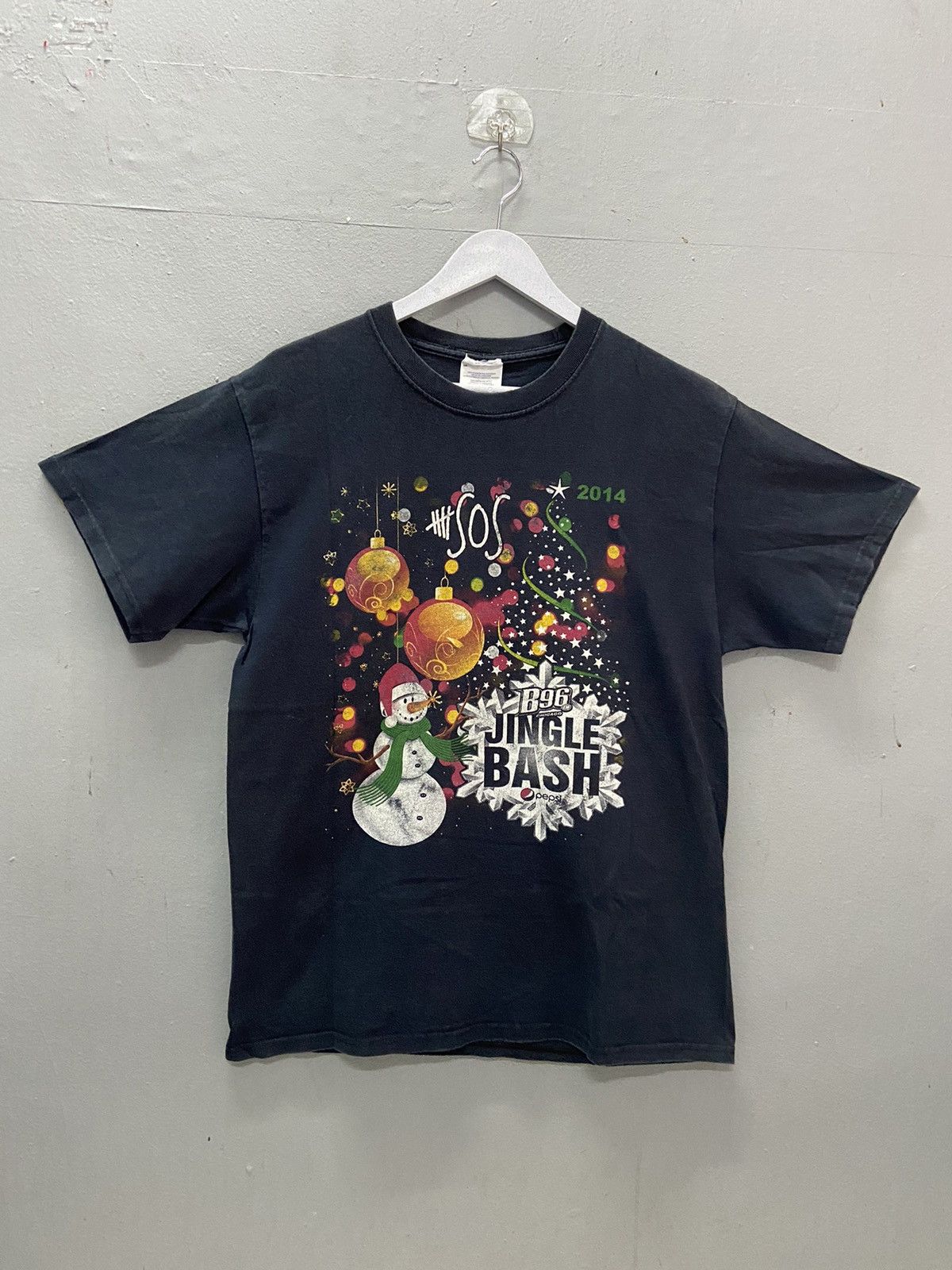 Band Tees JINGLE BASH 2014 B96 CHICAGO TOUR TEE SHIRT Size US M / EU 48-50 / 2 - 1 Thumbnail