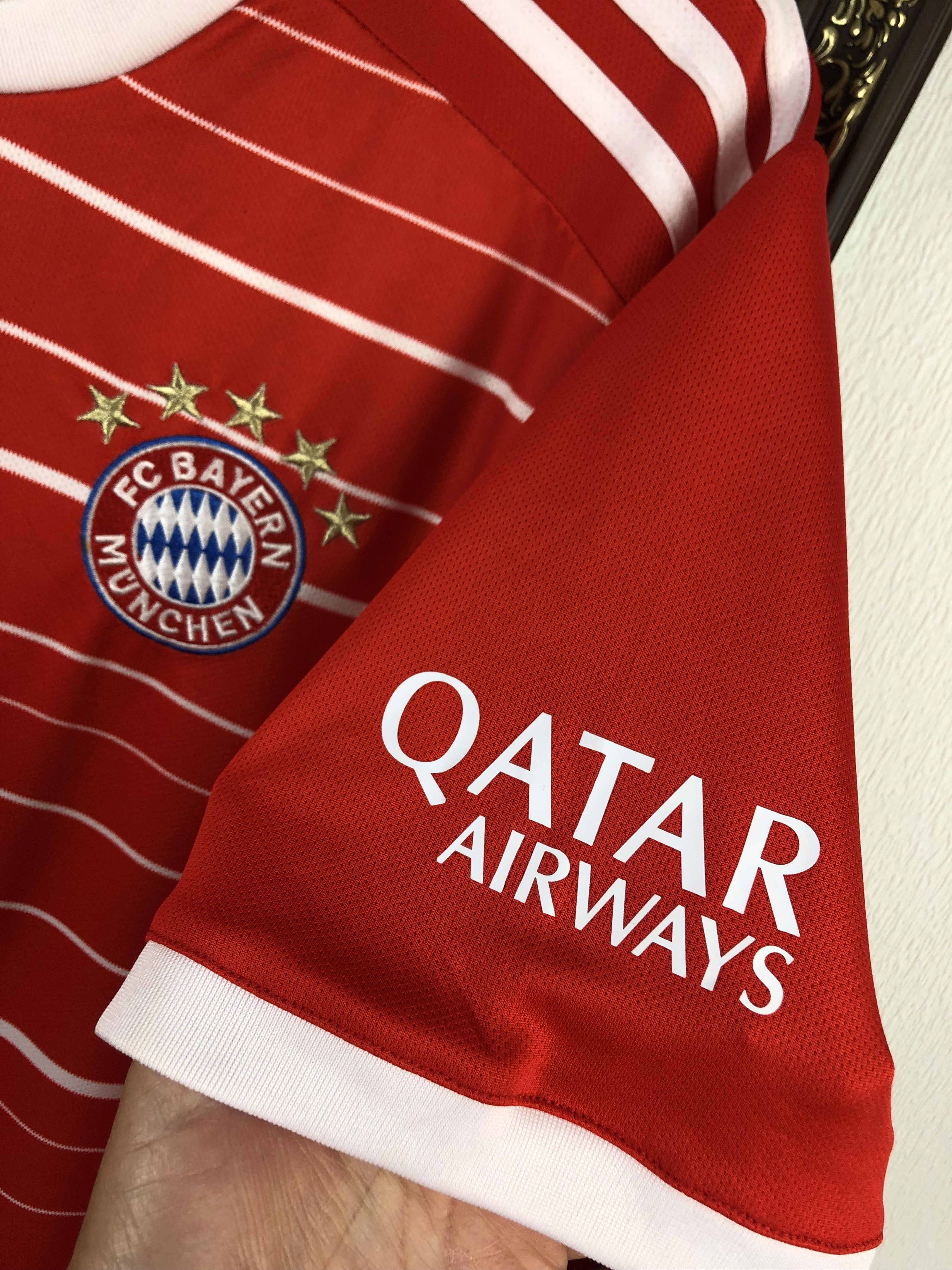 Adidas Bayern Munich football shirt 2022 #6 Kimmich Adidas Jersey Size US XXL / EU 58 / 5 - 6 Thumbnail