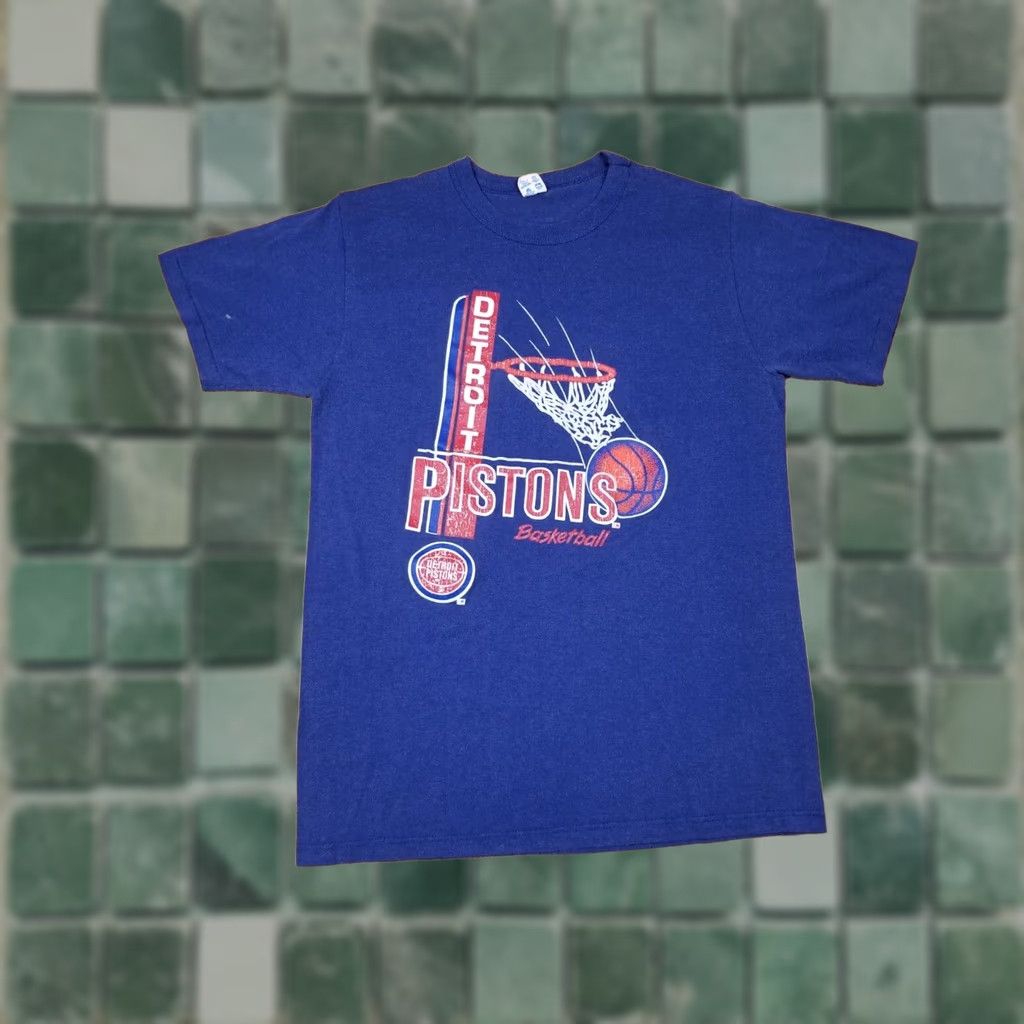 Champion VINTAGE DETROIT PISTONS NBA CHAMPION 50/50 T-SHIRT SZ LARGE Nike? Size US L / EU 52-54 / 3 - 1 Thumbnail