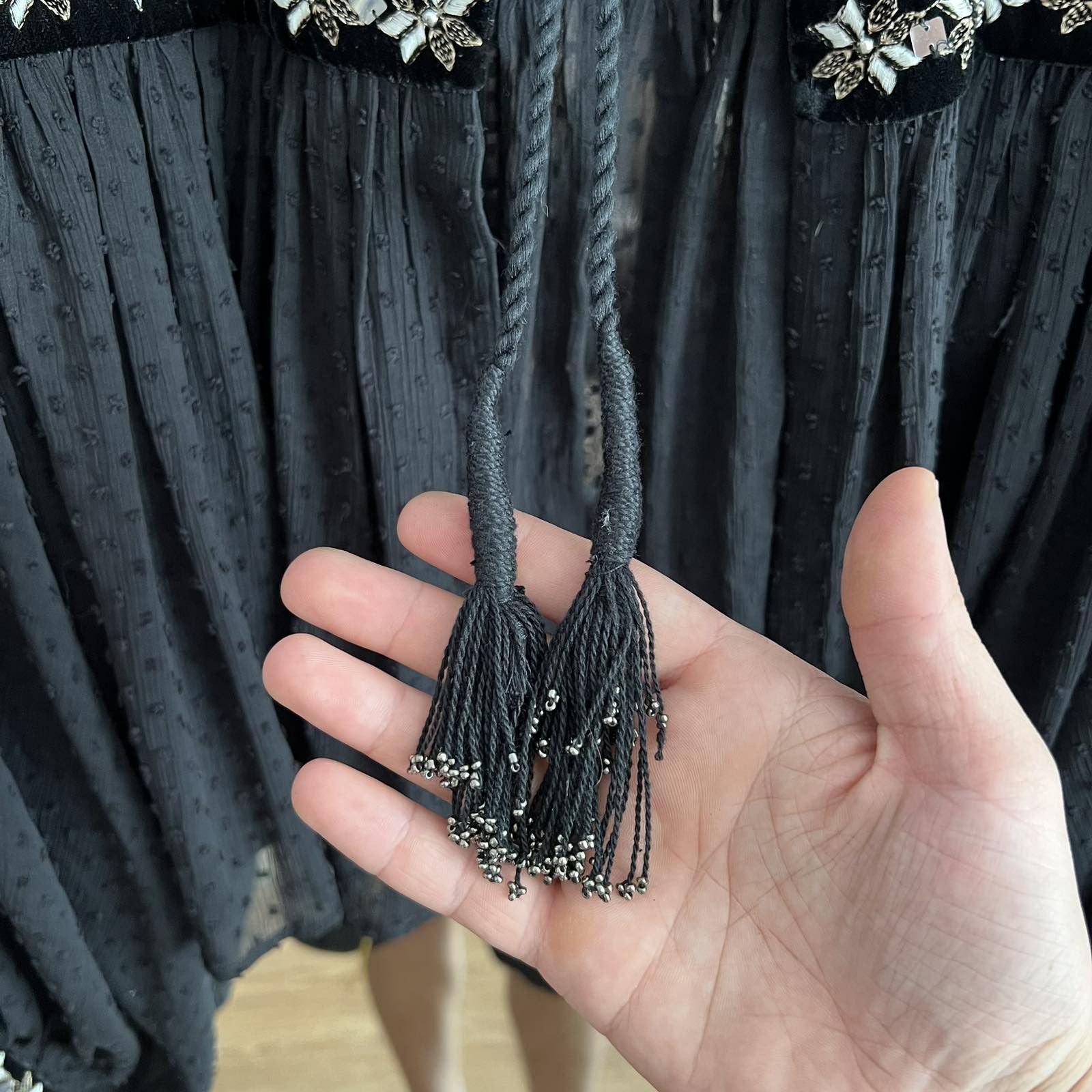 Zara Zara Blouse Black Balloon Embroidered Boho Peasant Bohemian Size XL / US 12-14 / IT 48-50 - 8 Thumbnail